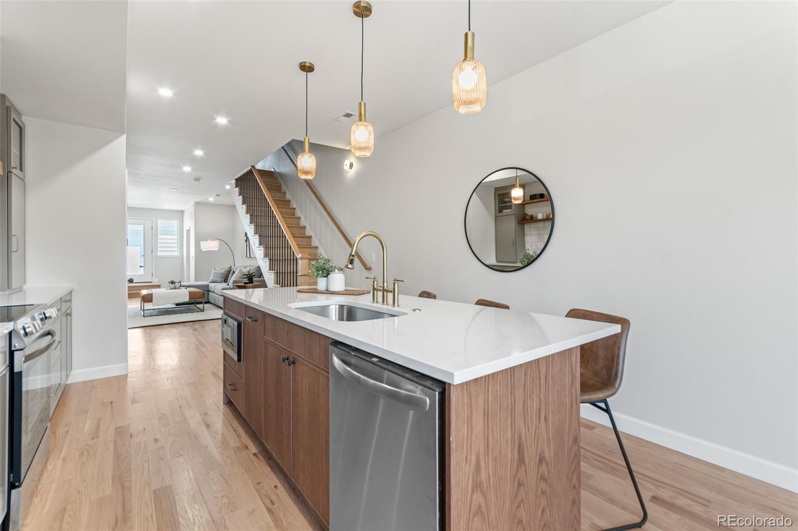 MLS Image #12 for 1046 n knox court,denver, Colorado