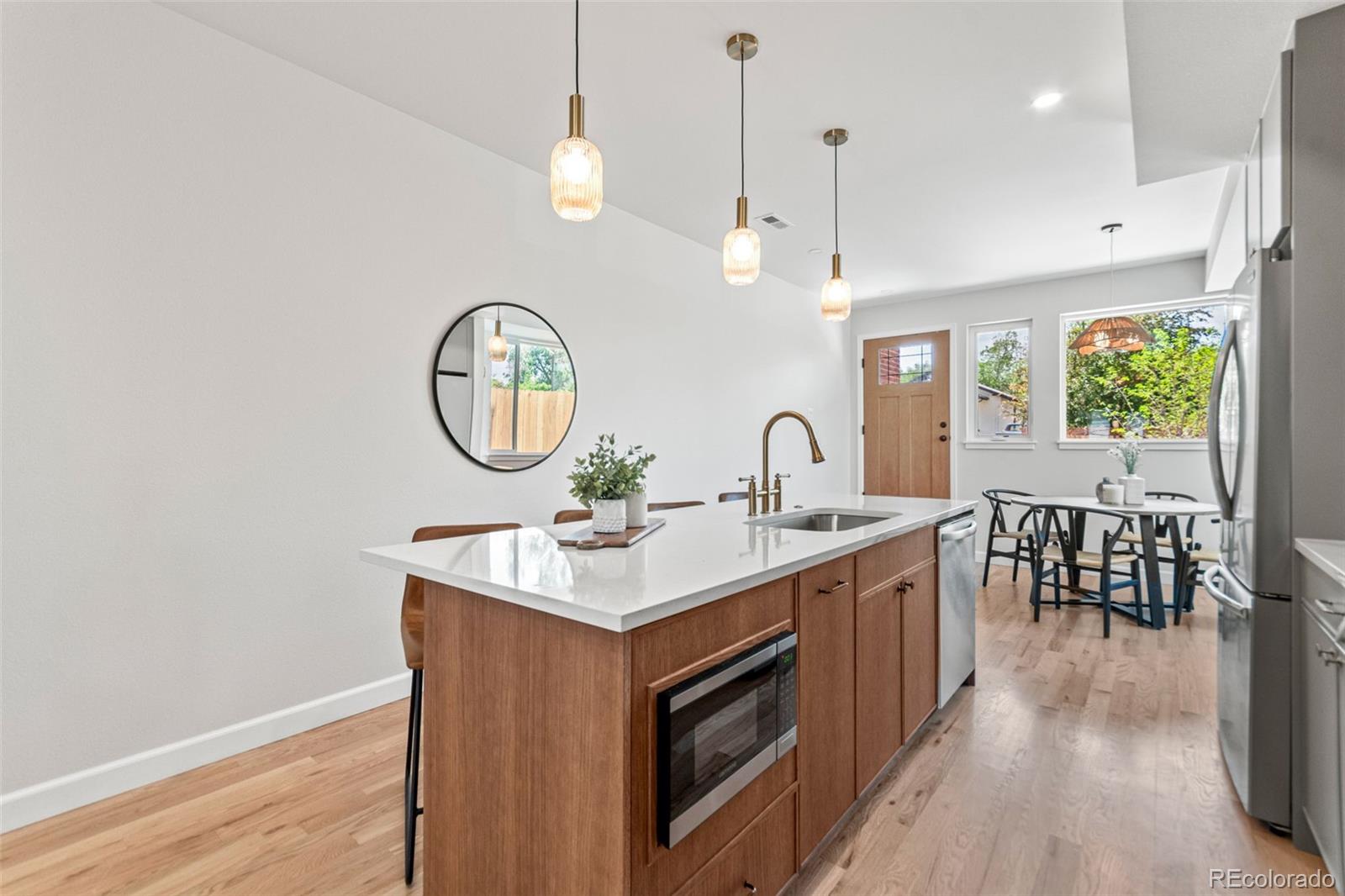 MLS Image #14 for 1046 n knox court,denver, Colorado