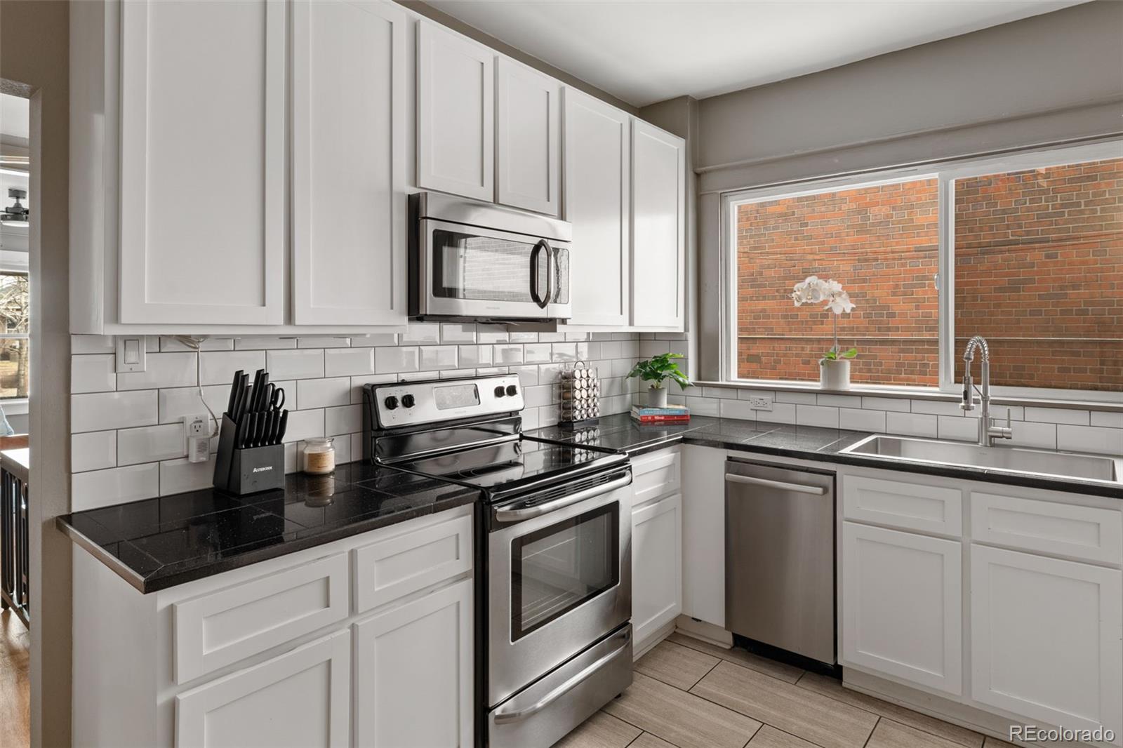 MLS Image #16 for 3725  federal boulevard ,denver, Colorado