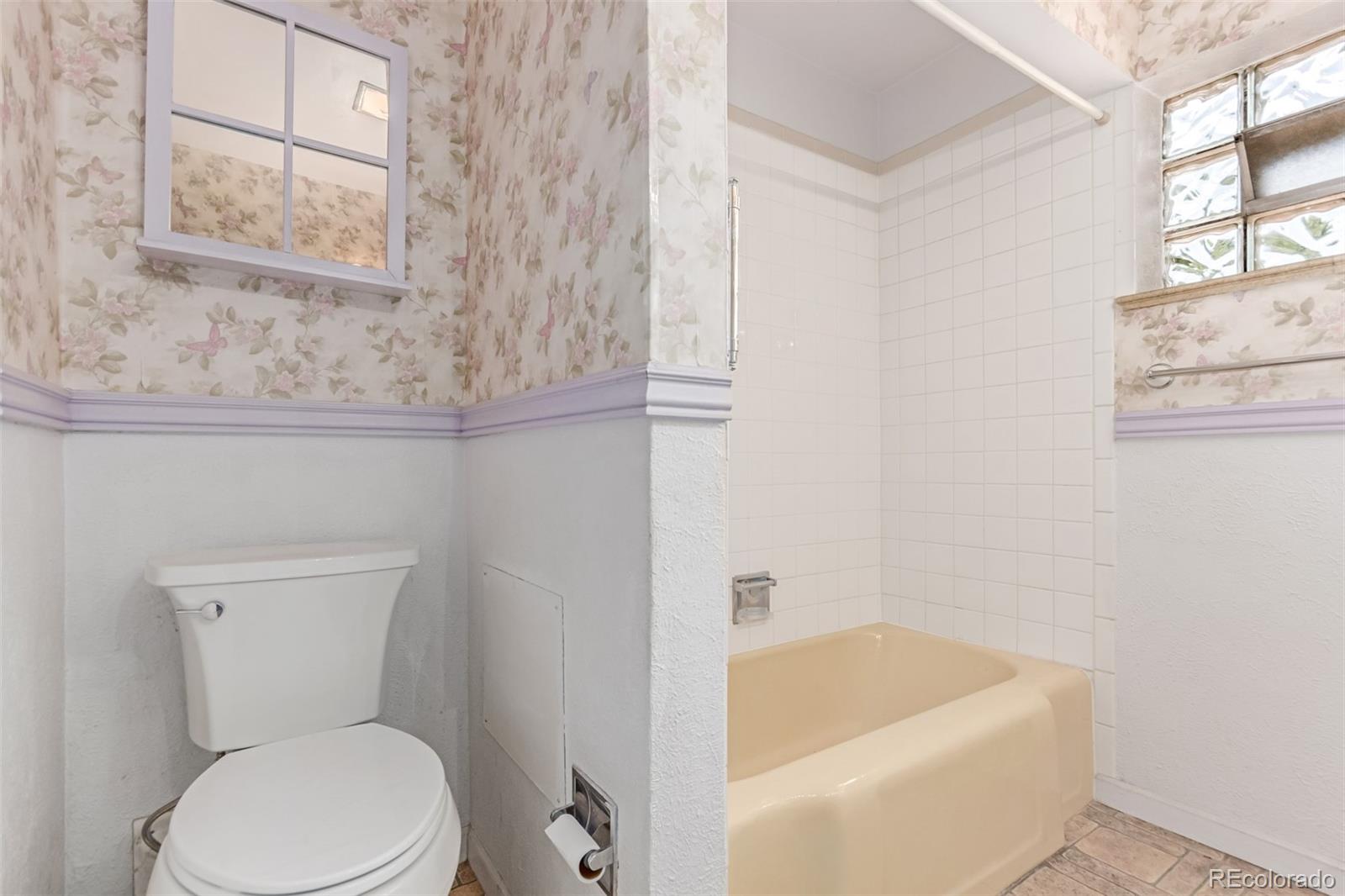MLS Image #10 for 10841  montview boulevard,aurora, Colorado