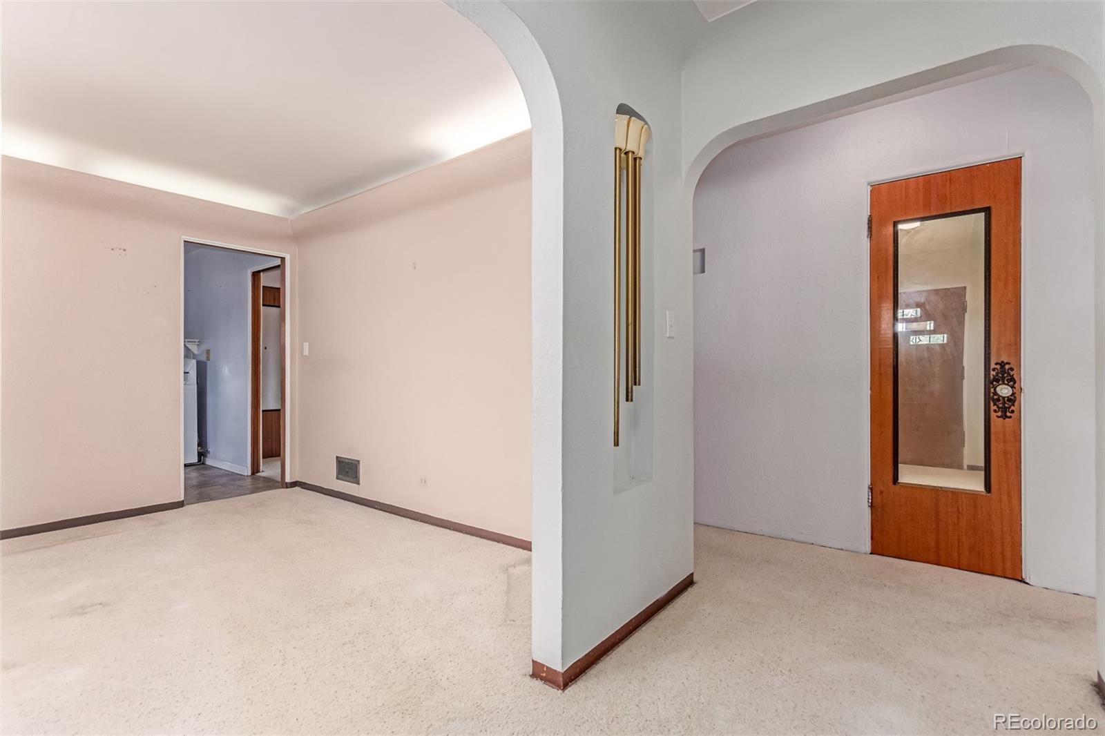MLS Image #4 for 10841  montview boulevard,aurora, Colorado