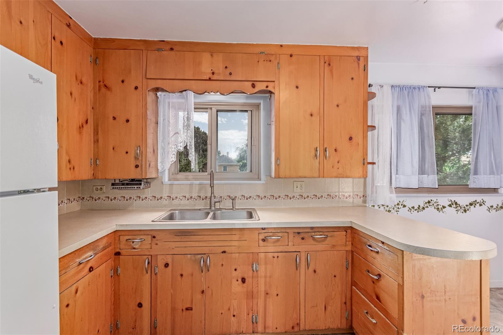 MLS Image #7 for 10841  montview boulevard,aurora, Colorado