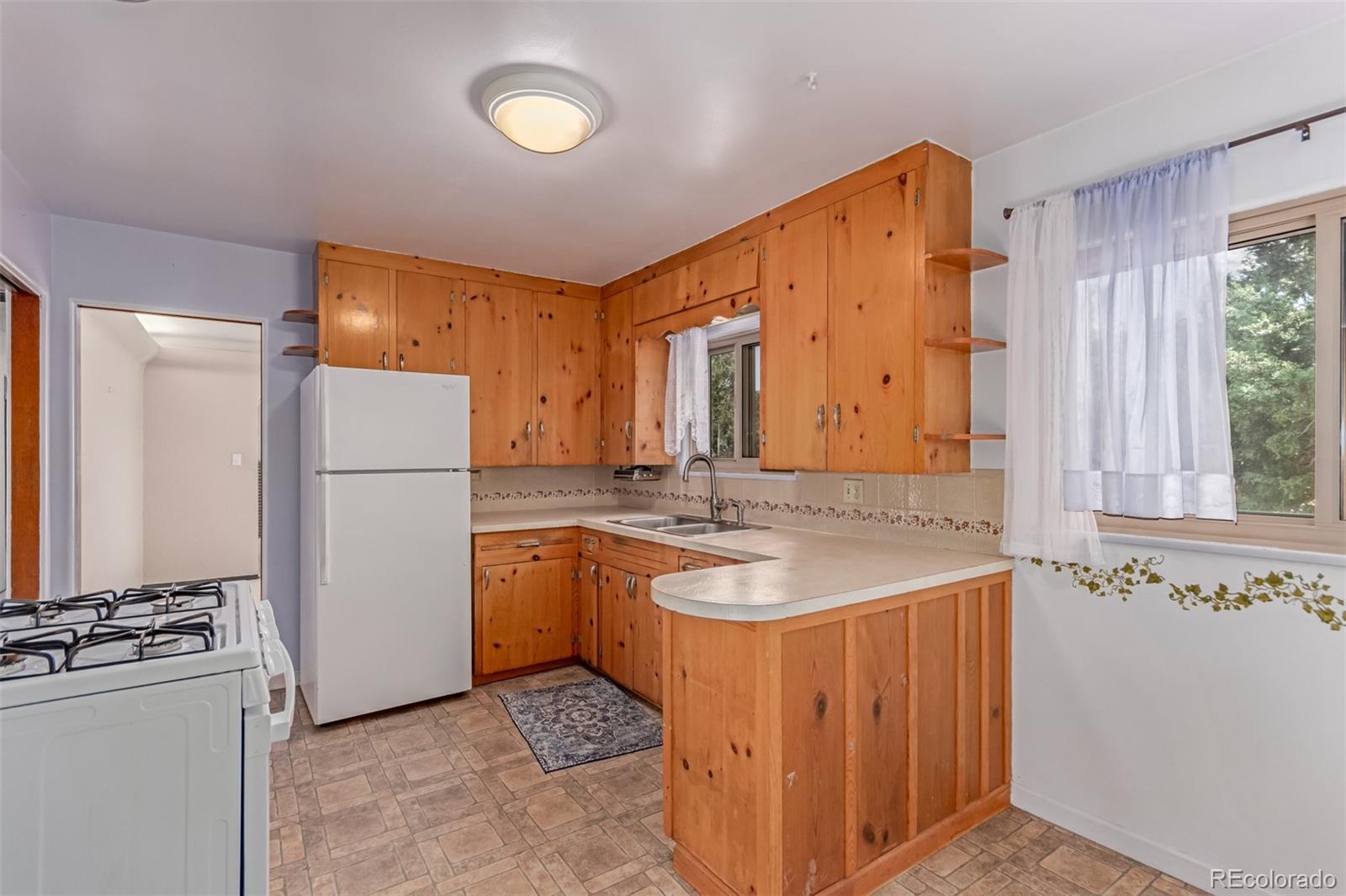 MLS Image #8 for 10841  montview boulevard,aurora, Colorado