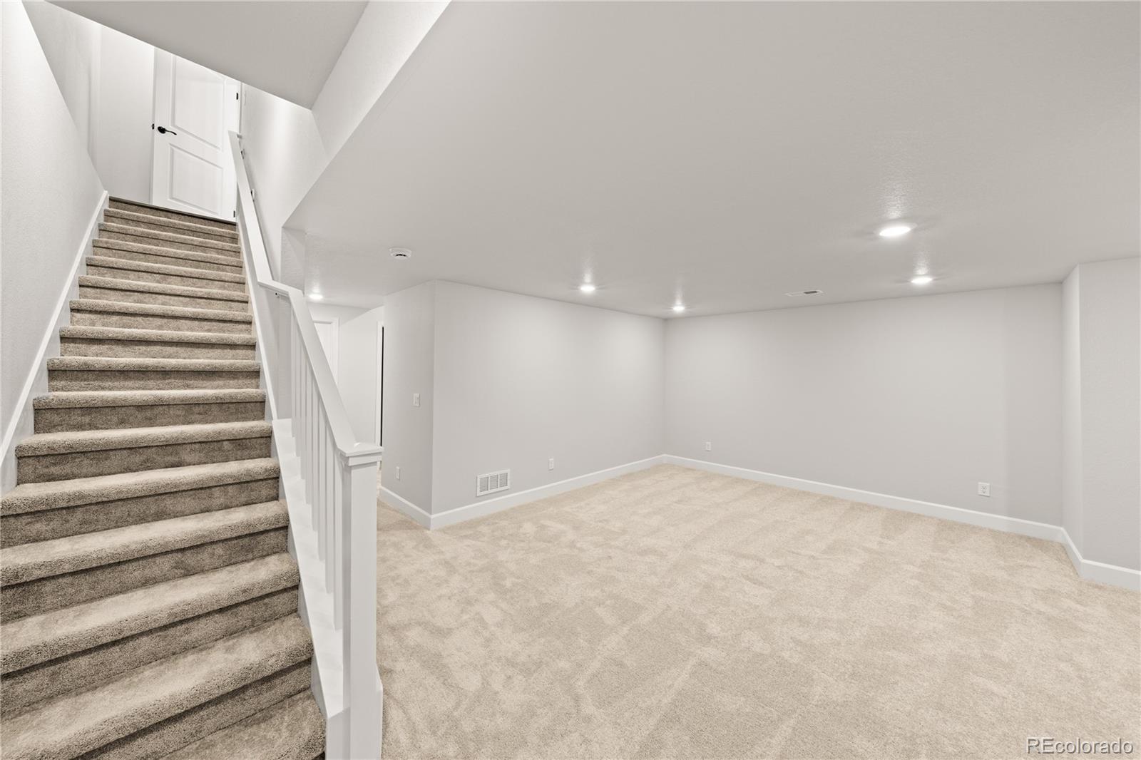 MLS Image #21 for 8777  whiteclover street,littleton, Colorado