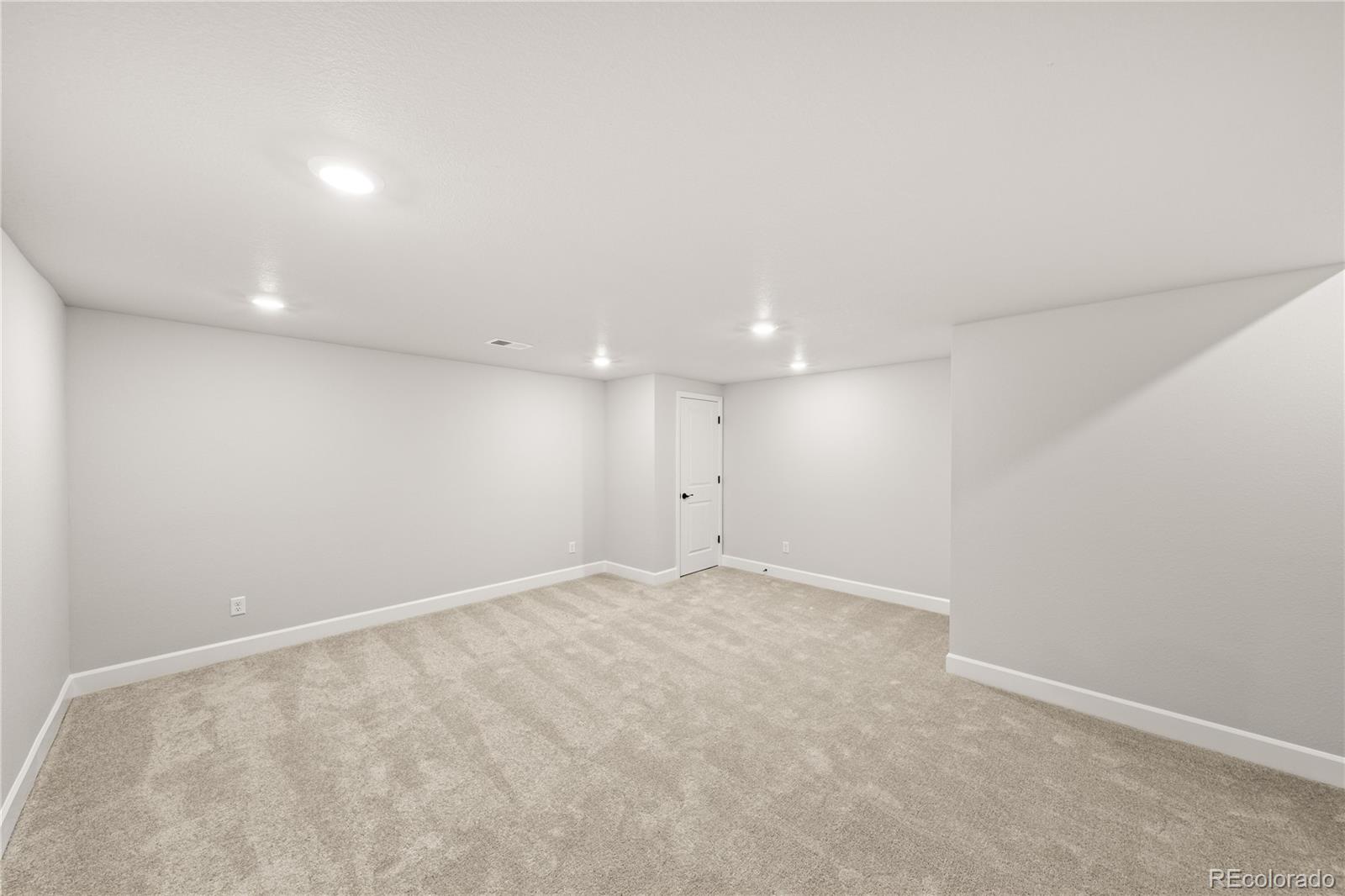MLS Image #22 for 8777  whiteclover street,littleton, Colorado