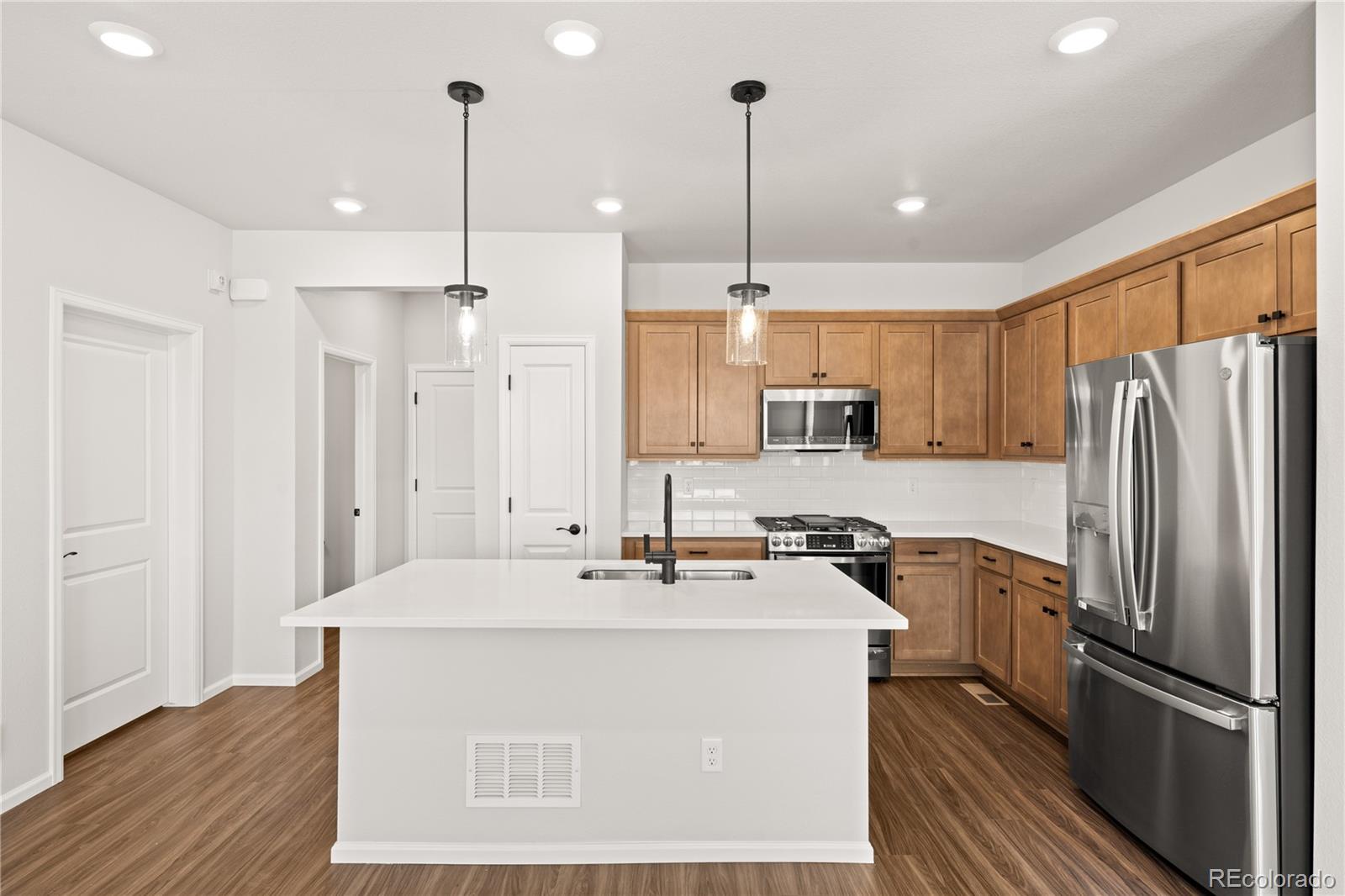 MLS Image #3 for 8777  whiteclover street,littleton, Colorado