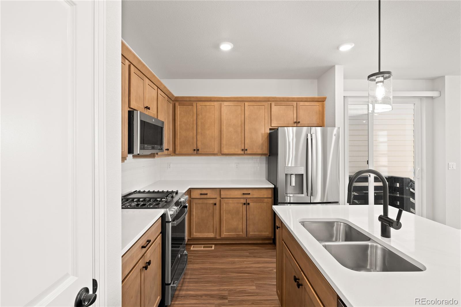 MLS Image #4 for 8777  whiteclover street,littleton, Colorado