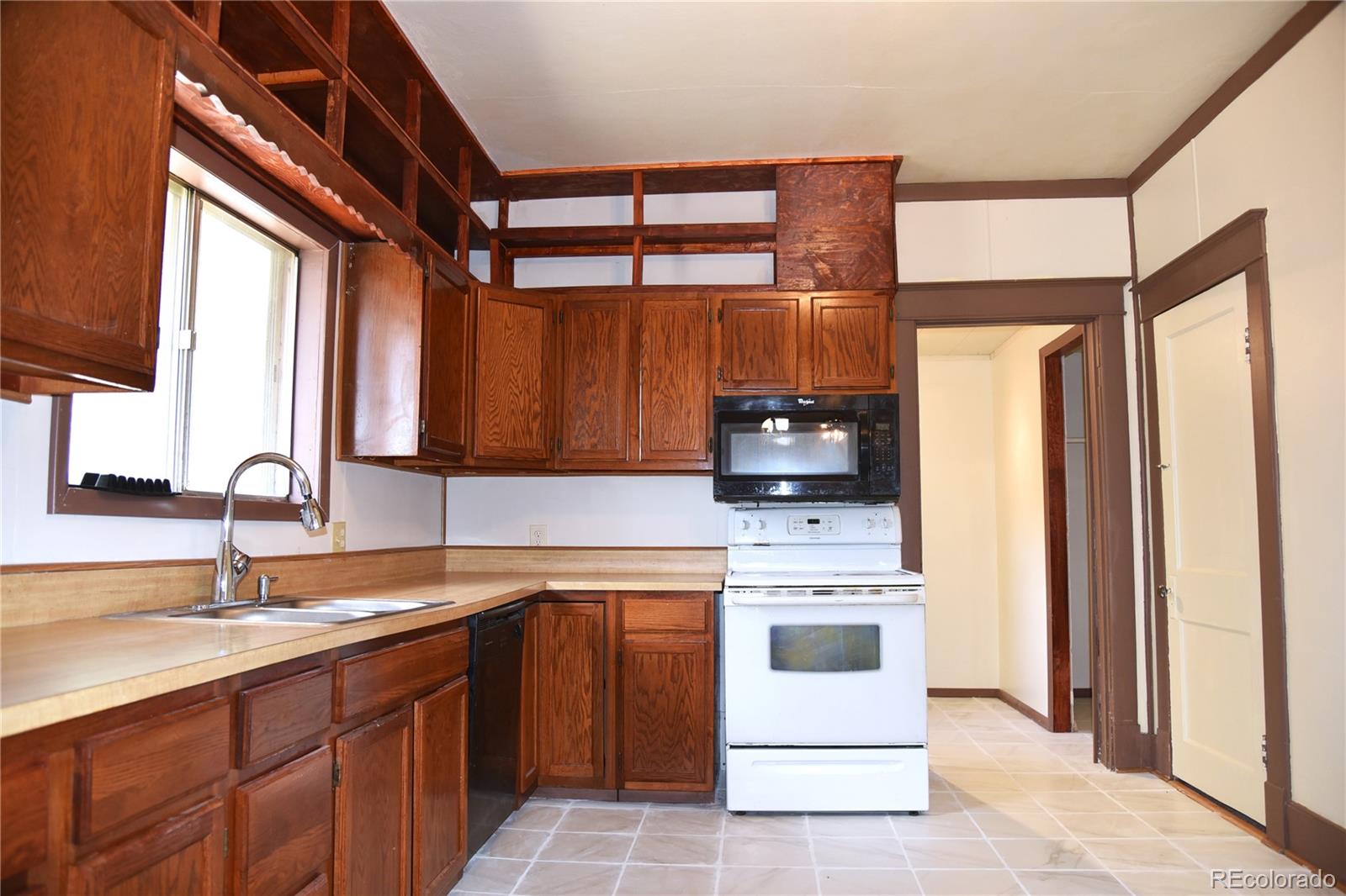 MLS Image #8 for 919  tascosa street,trinidad, Colorado