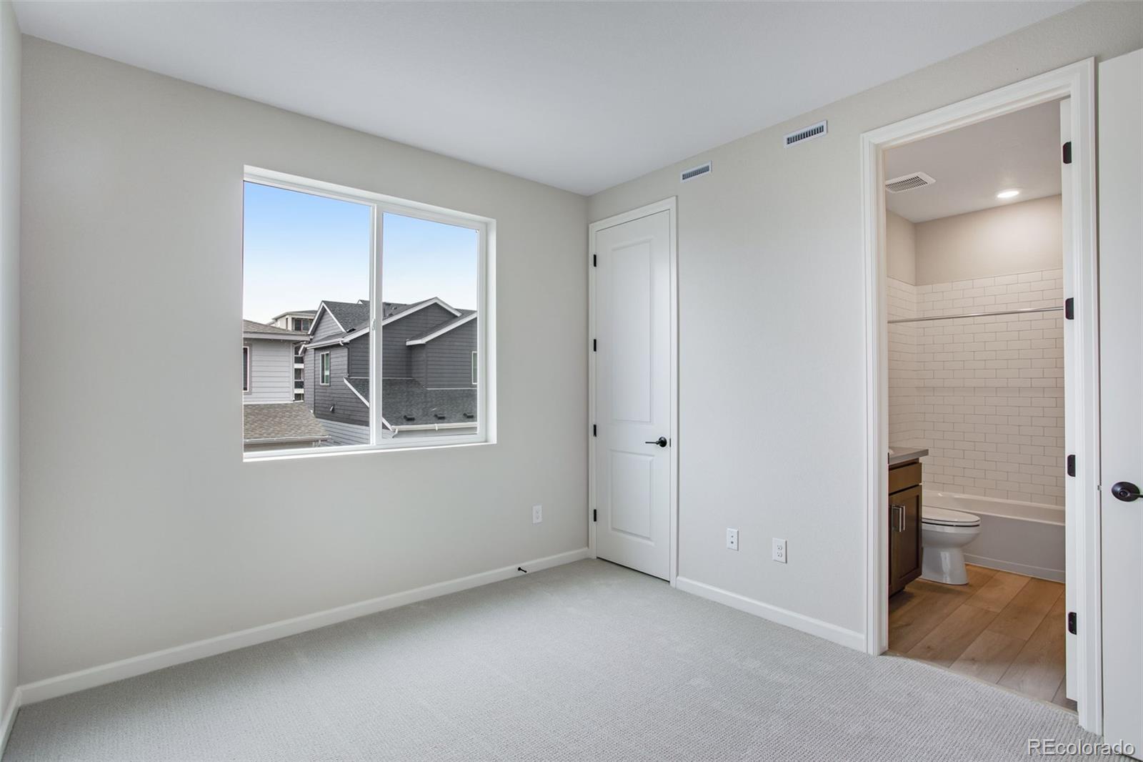 MLS Image #30 for 1418  hudson place,longmont, Colorado