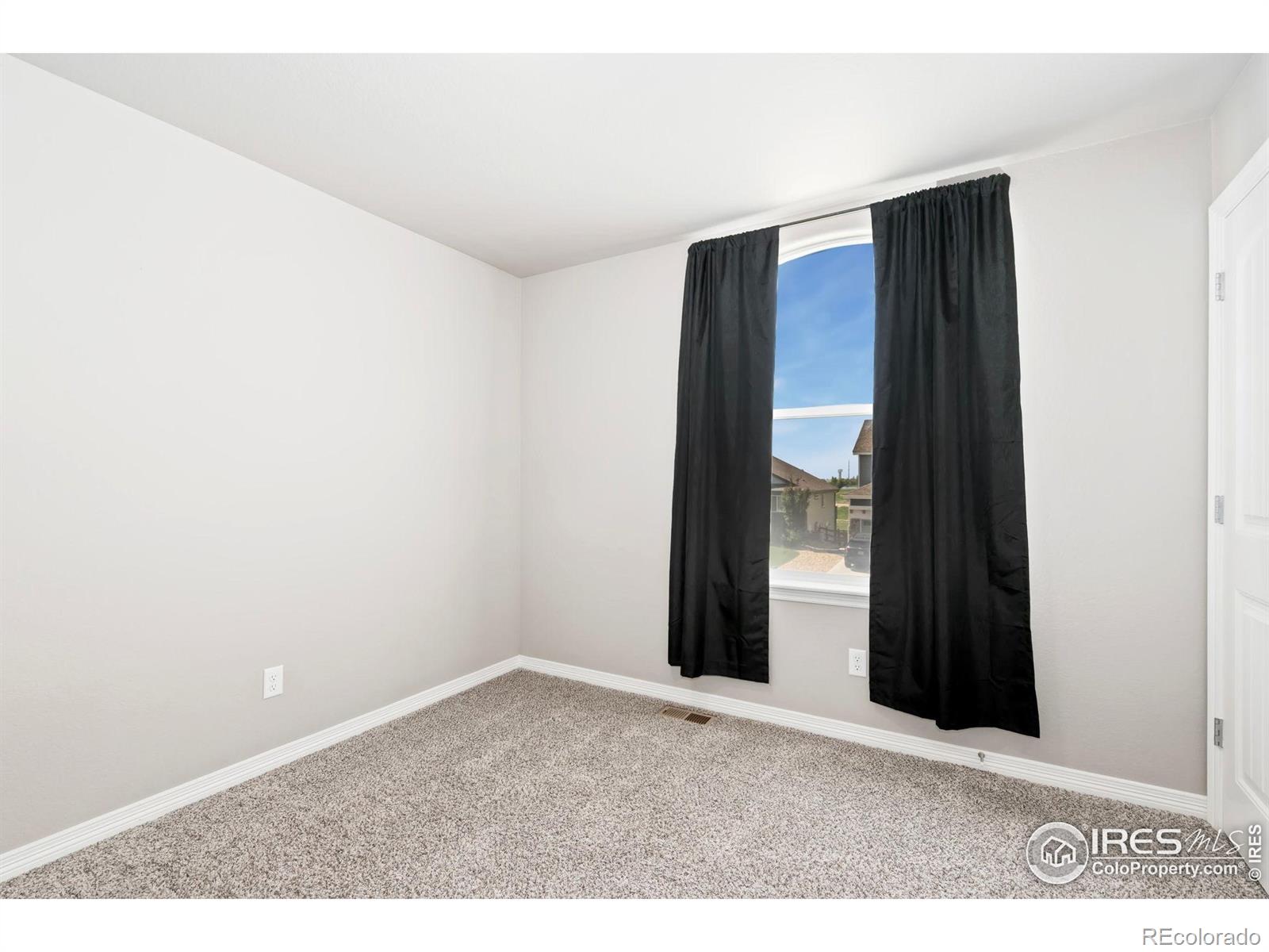 MLS Image #12 for 5562  bristow road,timnath, Colorado