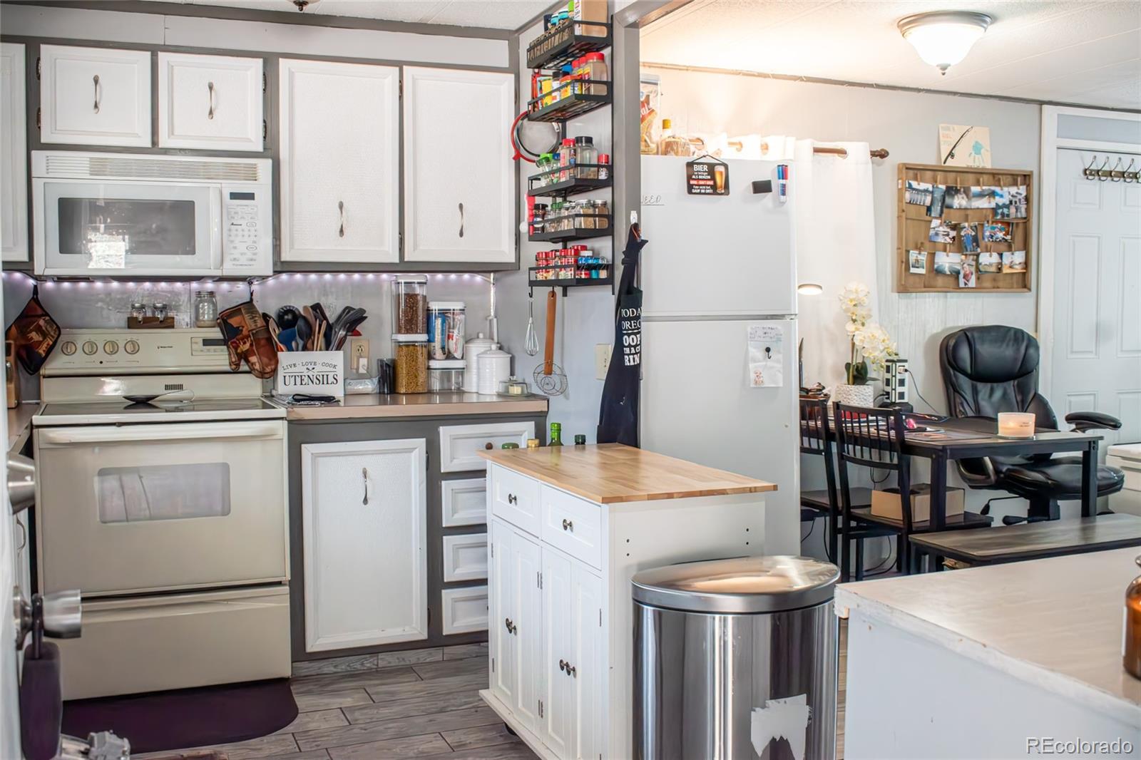 MLS Image #9 for 25500  us highway 50 ,cotopaxi, Colorado