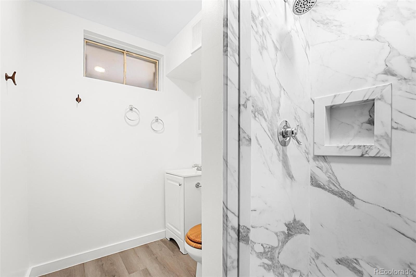 MLS Image #11 for 920  emerson circle,northglenn, Colorado