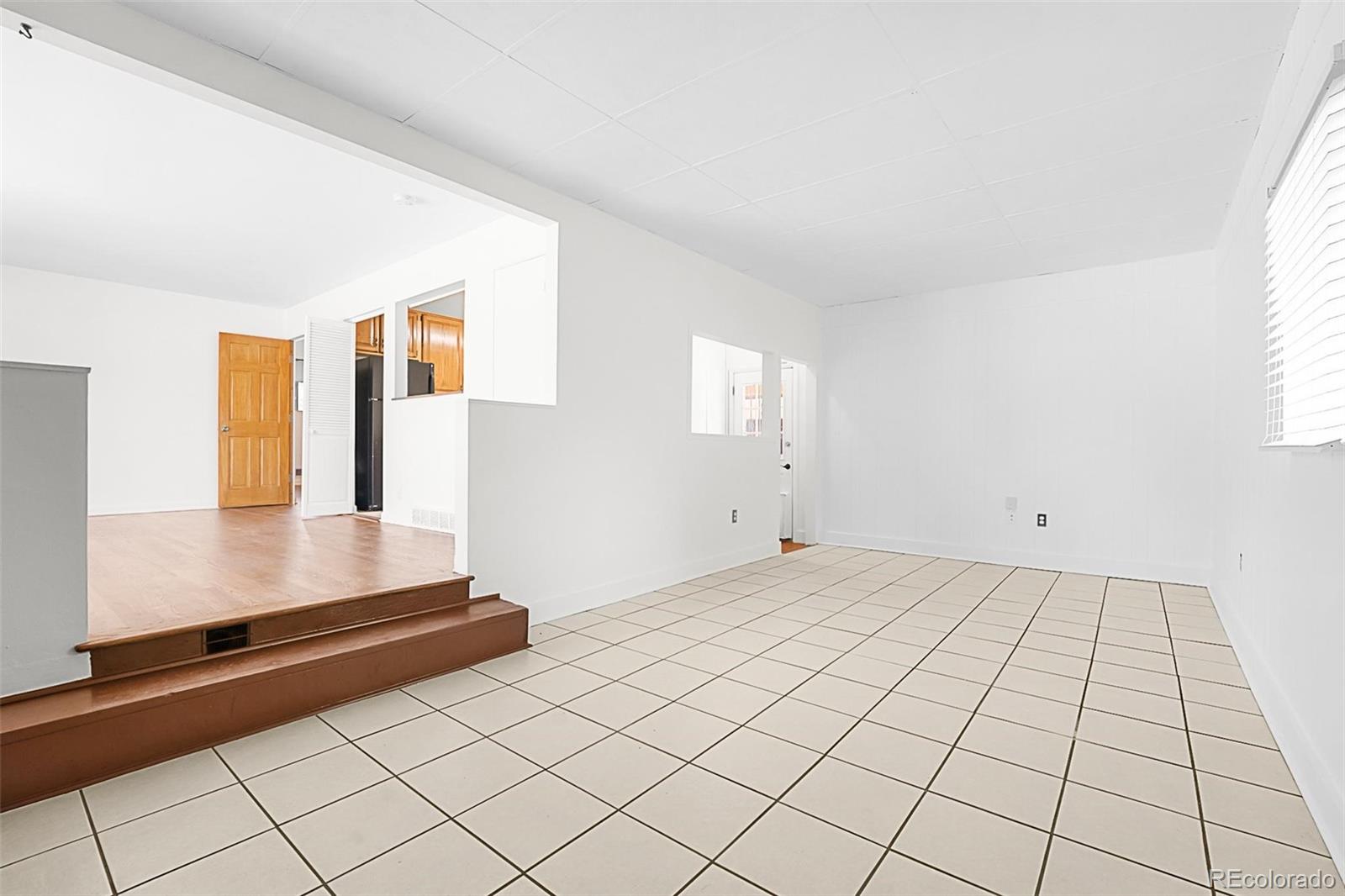MLS Image #6 for 920  emerson circle,northglenn, Colorado