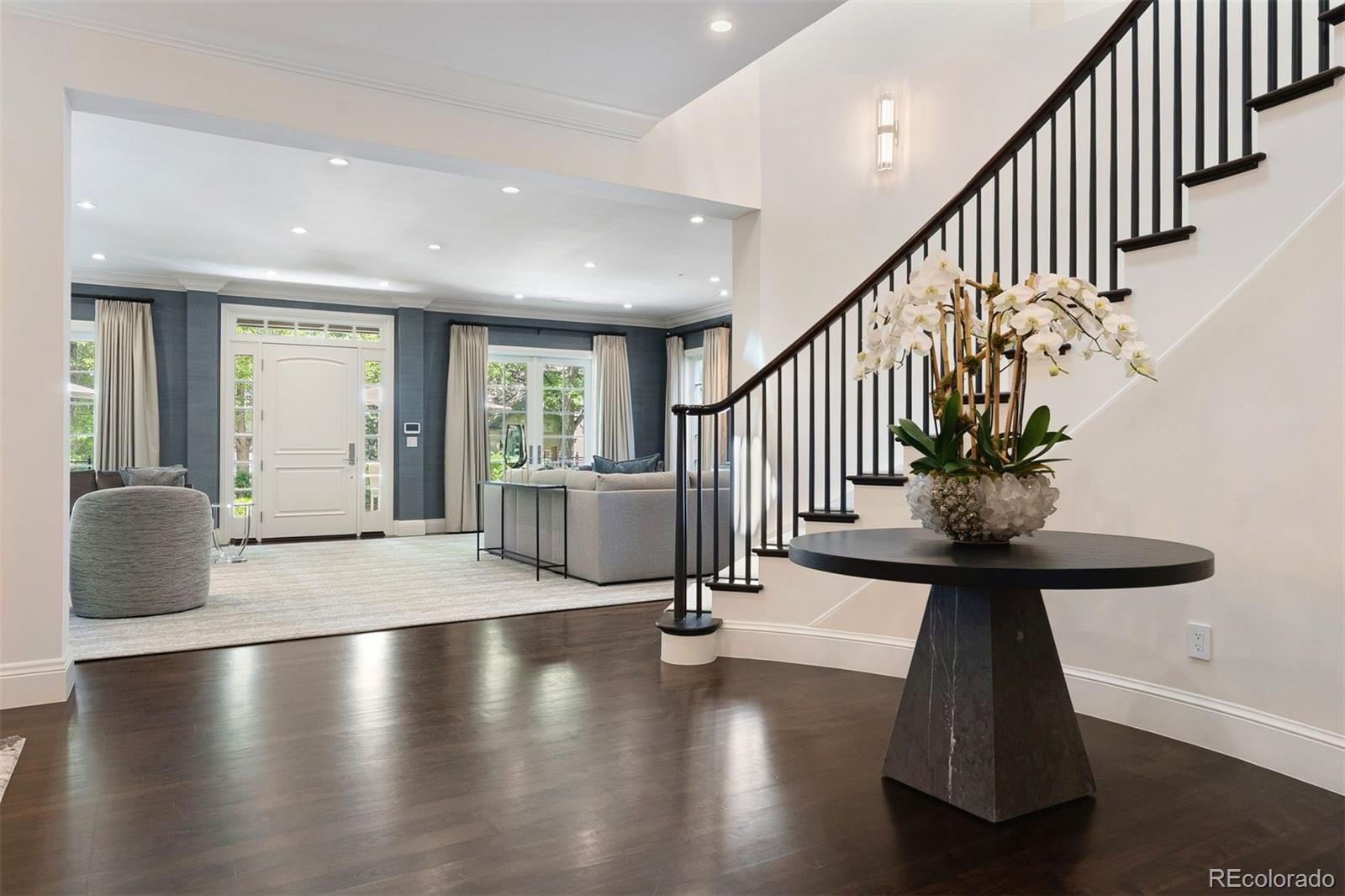 MLS Image #13 for 450  steele street,denver, Colorado