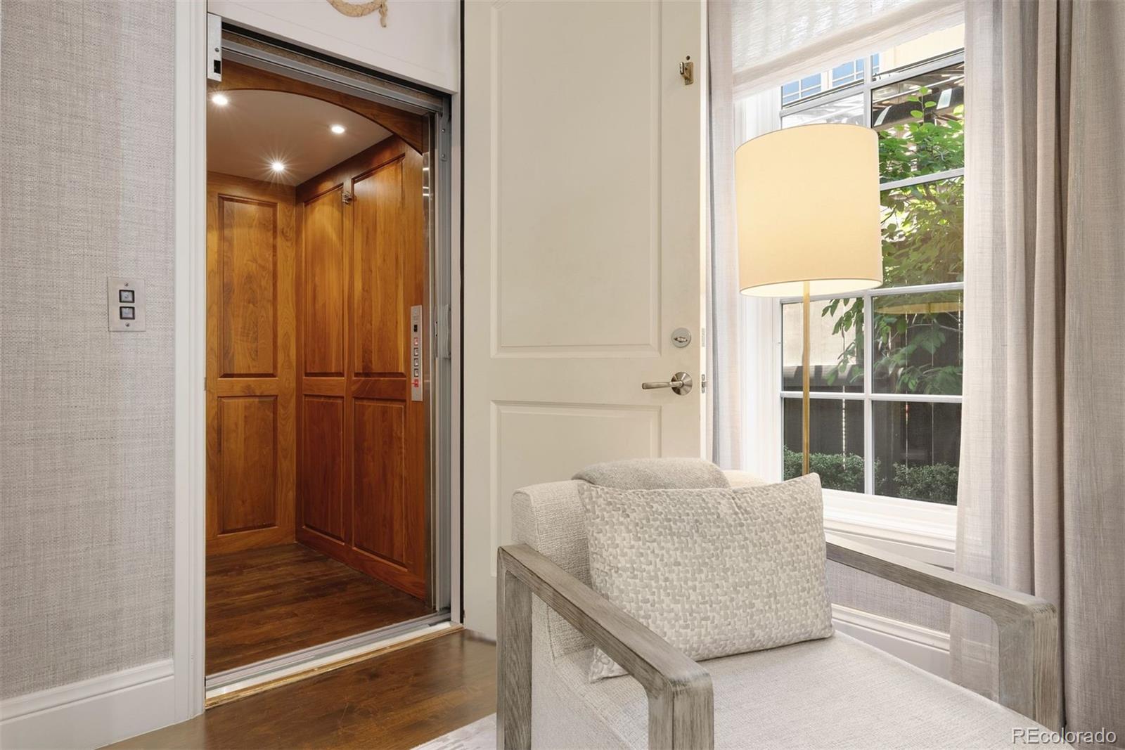 MLS Image #18 for 450  steele street,denver, Colorado