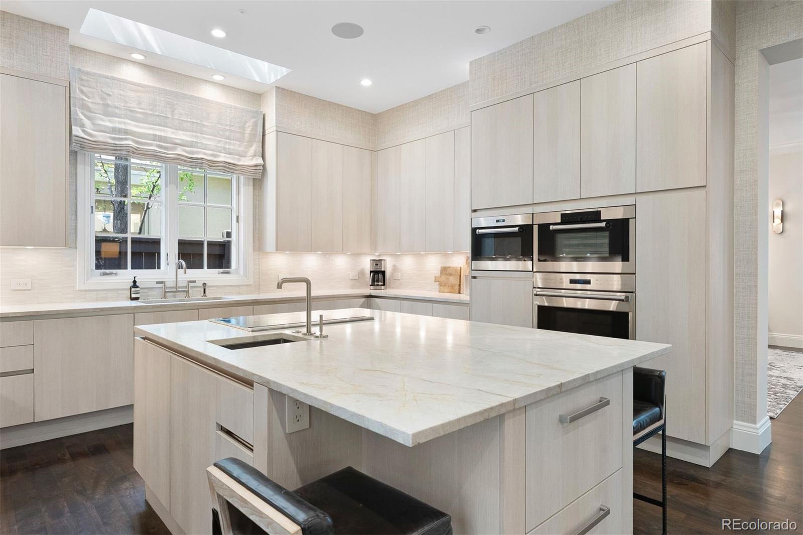 MLS Image #20 for 450  steele street,denver, Colorado
