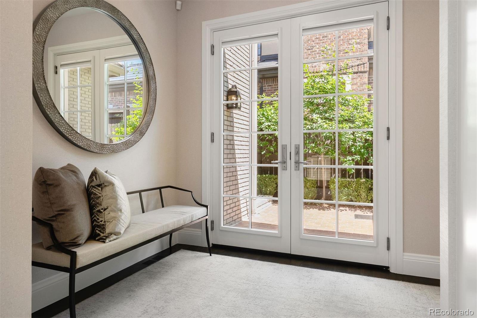 MLS Image #22 for 450  steele street,denver, Colorado