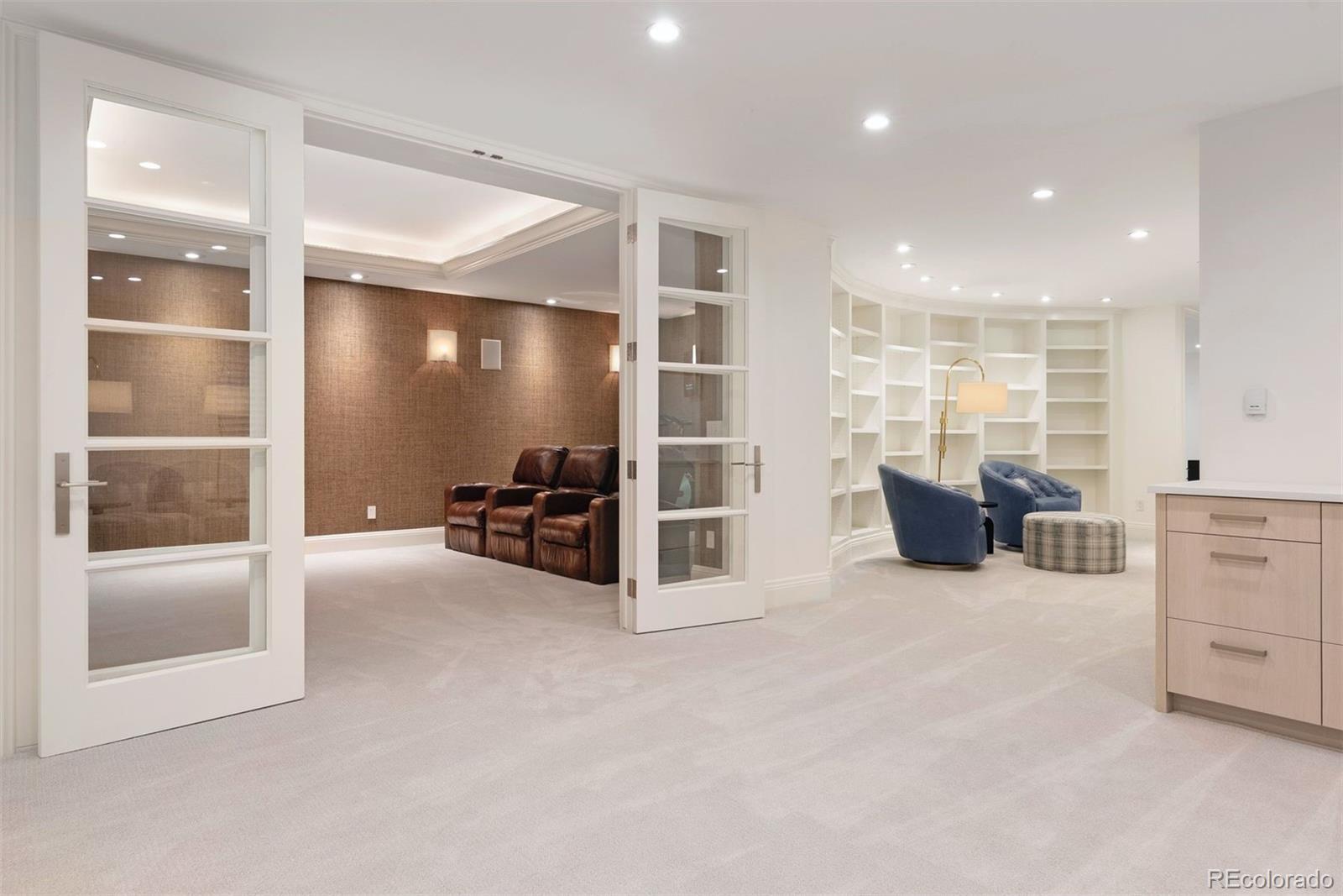 MLS Image #41 for 450  steele street,denver, Colorado
