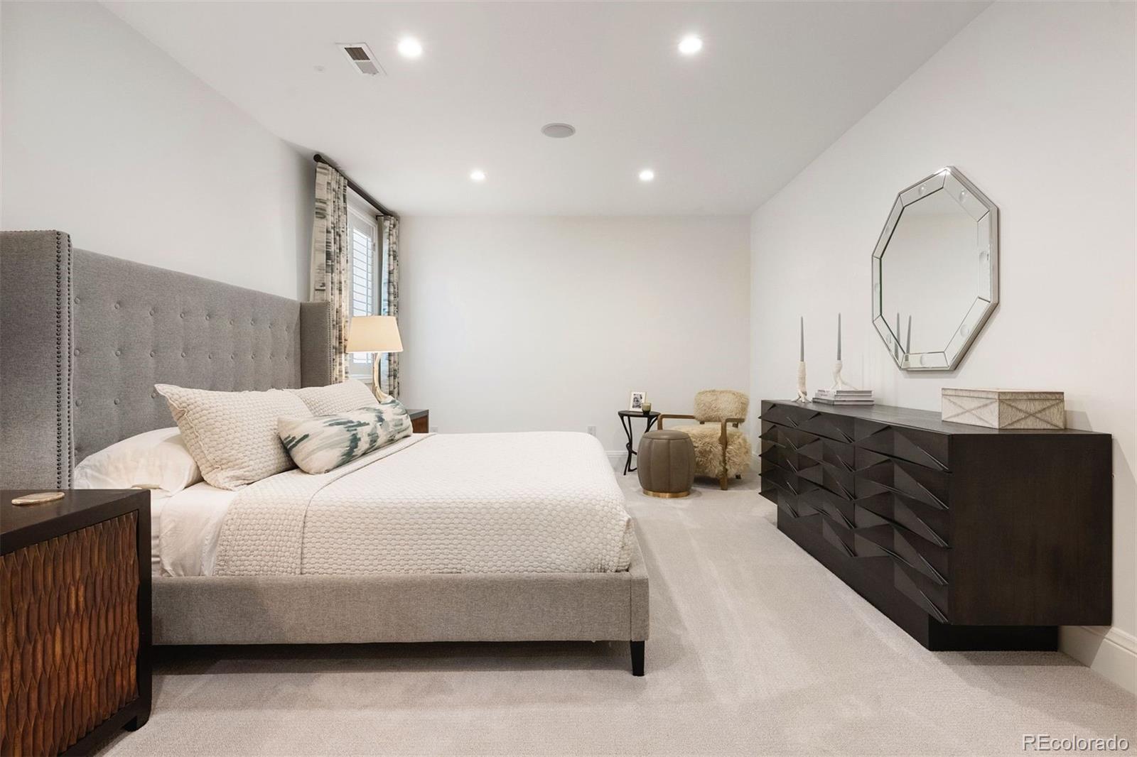 MLS Image #47 for 450  steele street,denver, Colorado