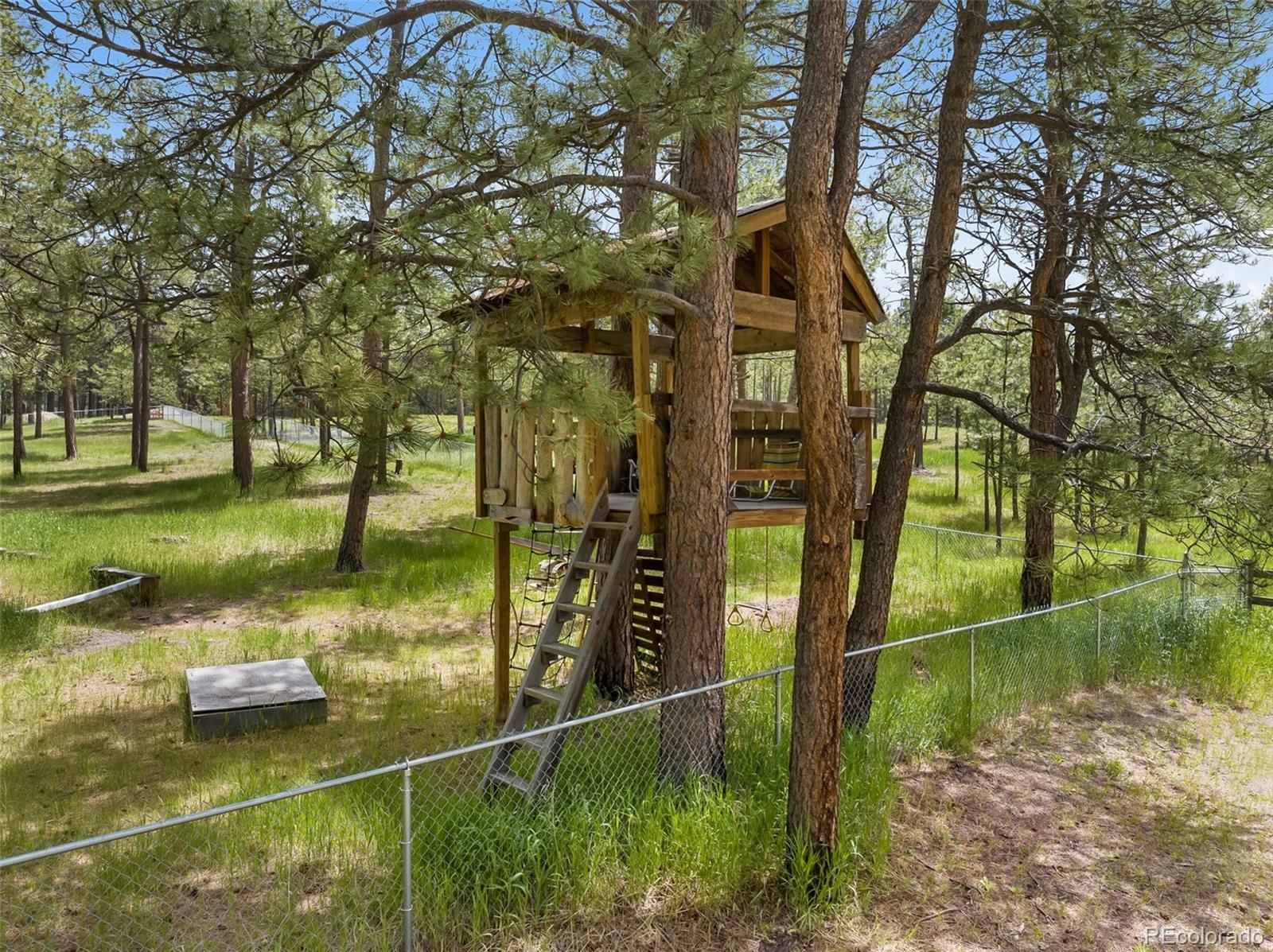 MLS Image #35 for 13365  meadow glen lane,colorado springs, Colorado
