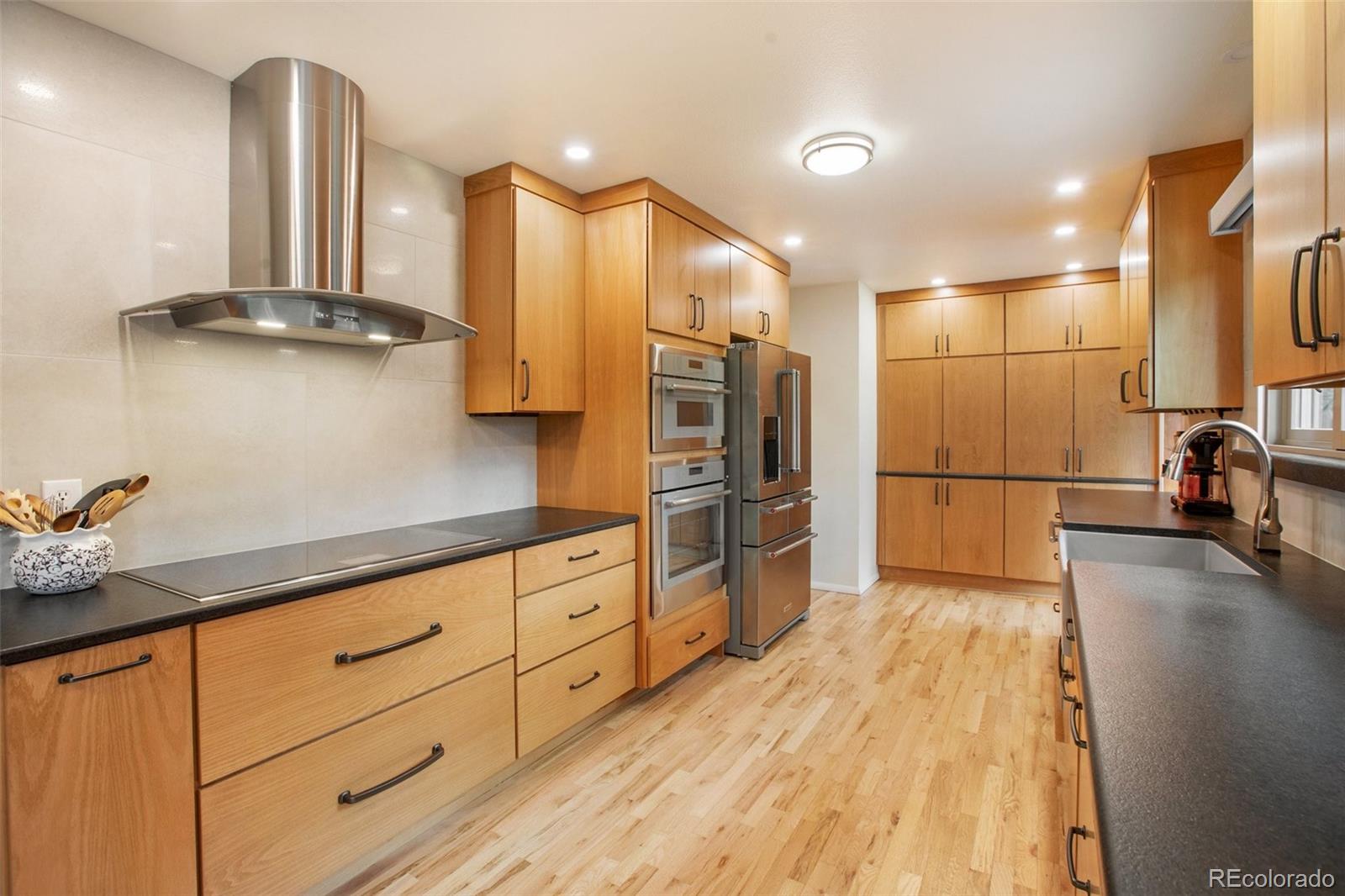 MLS Image #4 for 13365  meadow glen lane,colorado springs, Colorado