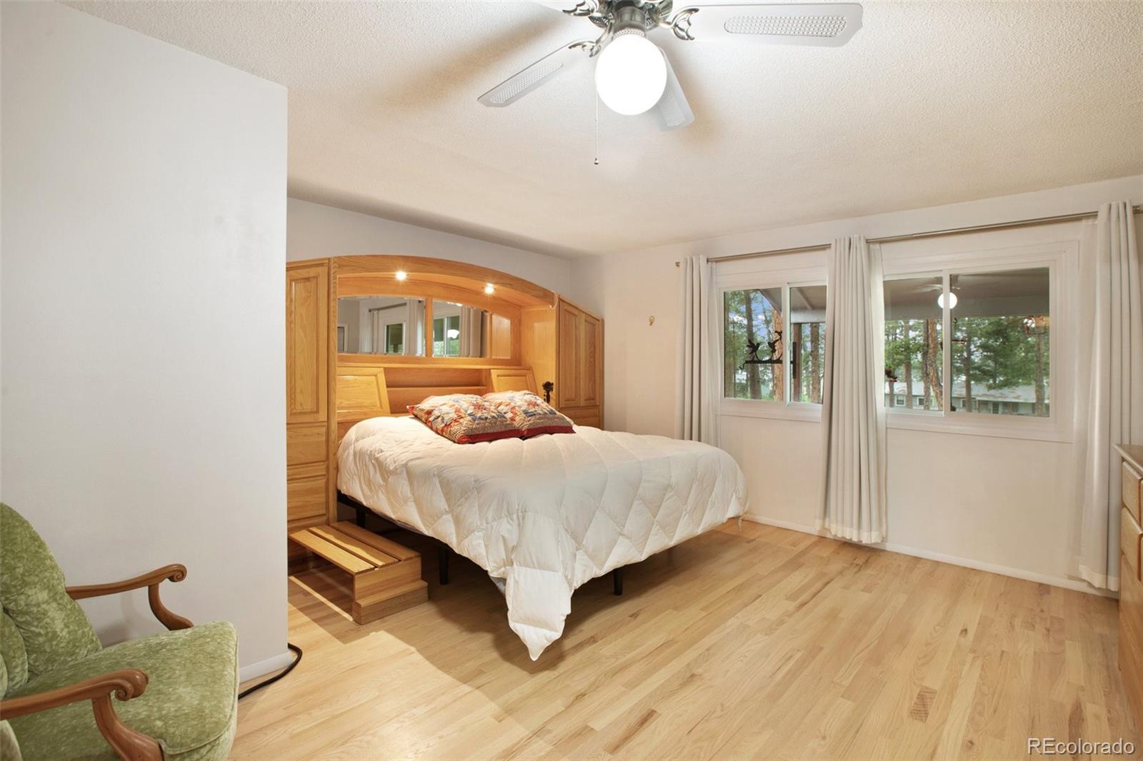 MLS Image #8 for 13365  meadow glen lane,colorado springs, Colorado