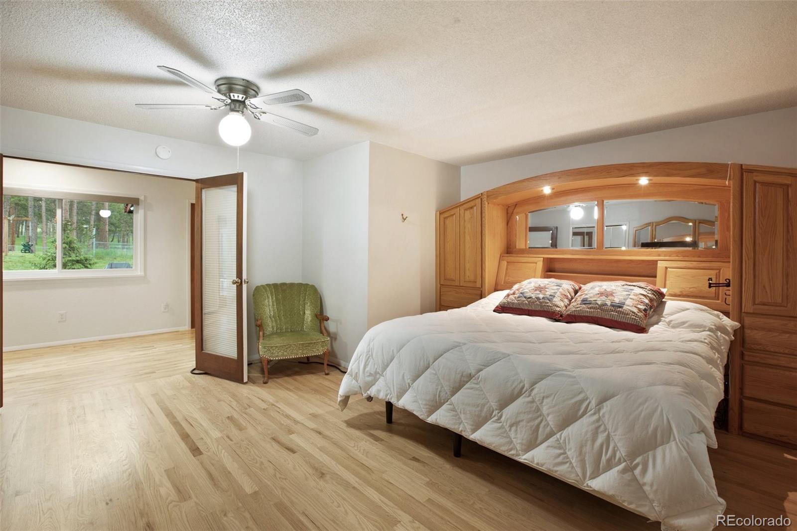 MLS Image #9 for 13365  meadow glen lane,colorado springs, Colorado