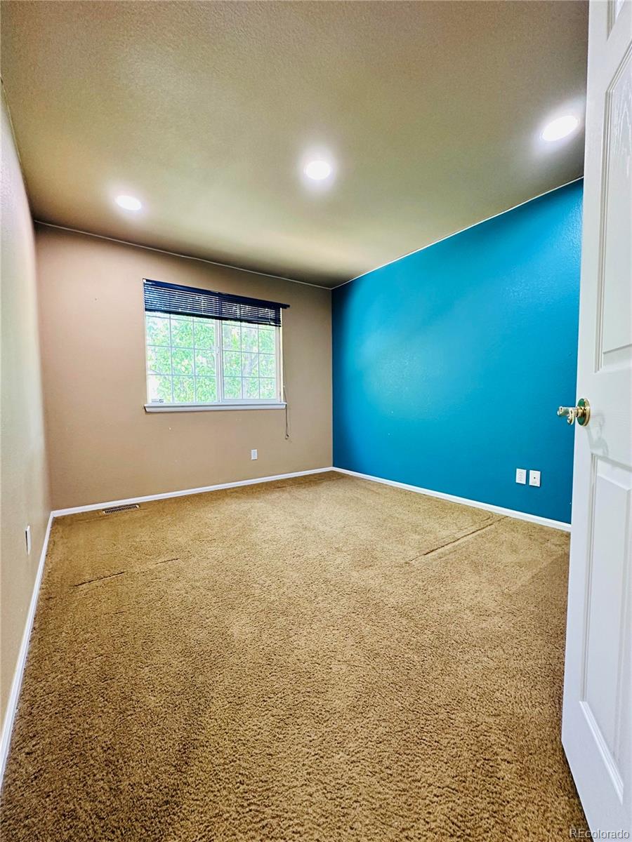 MLS Image #21 for 6102 s yampa street,aurora, Colorado