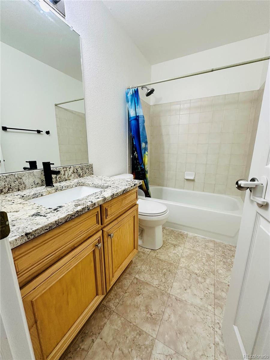 MLS Image #22 for 6102 s yampa street,aurora, Colorado