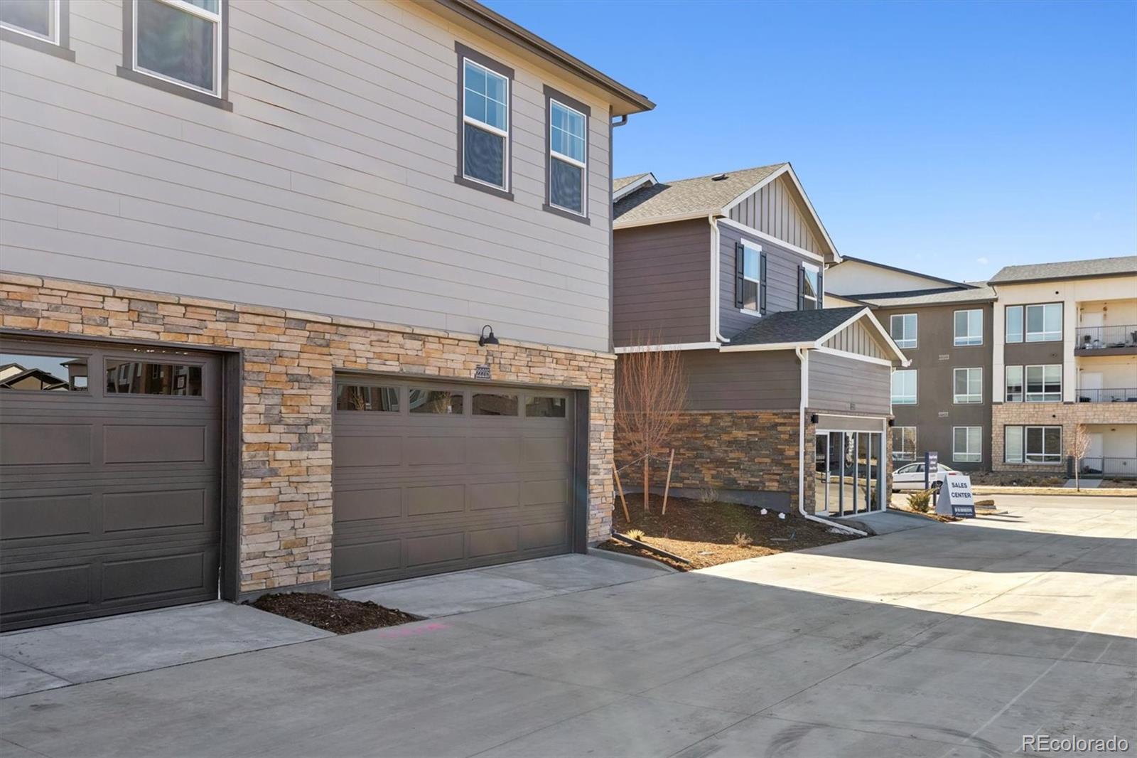 MLS Image #16 for 22322 e 7th place,aurora, Colorado