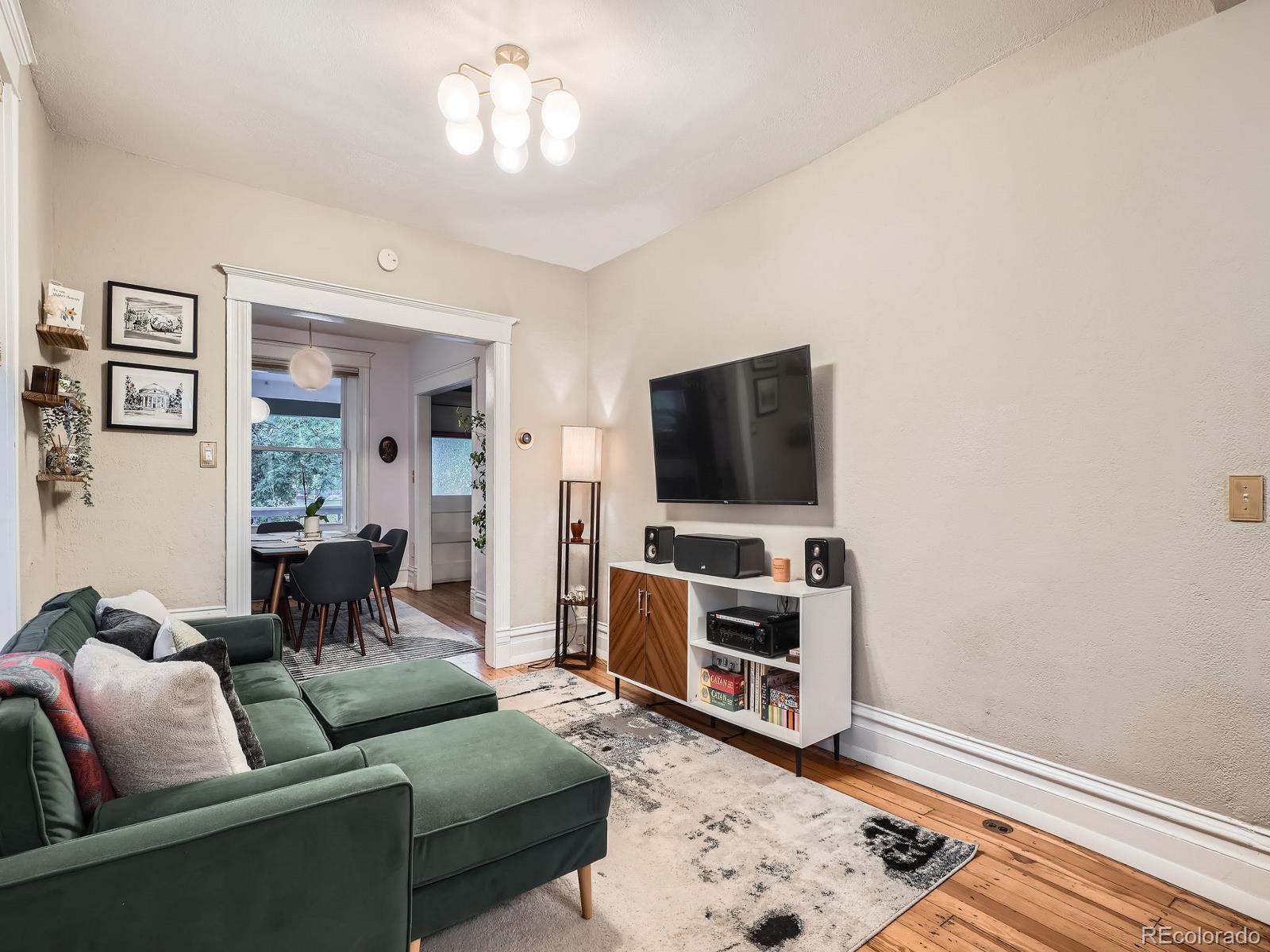 MLS Image #10 for 1612 n high street,denver, Colorado