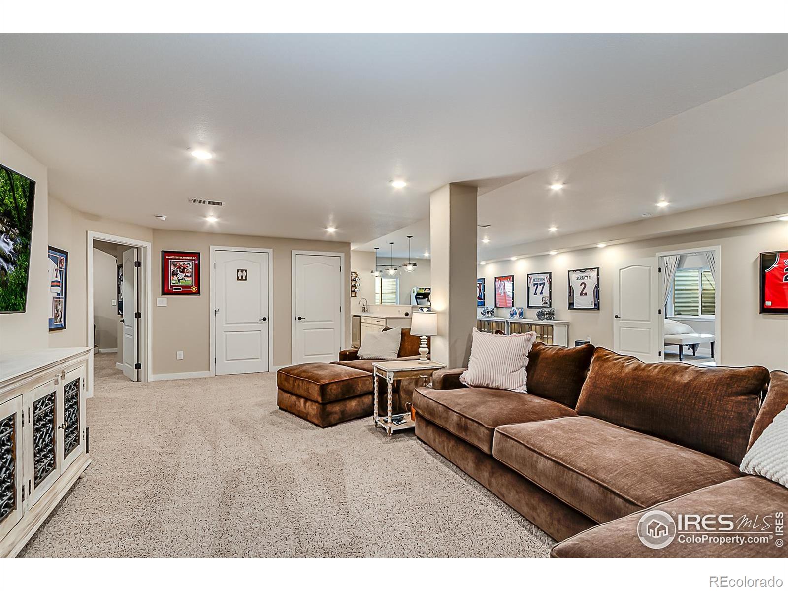 MLS Image #22 for 2050  vineyard drive,windsor, Colorado