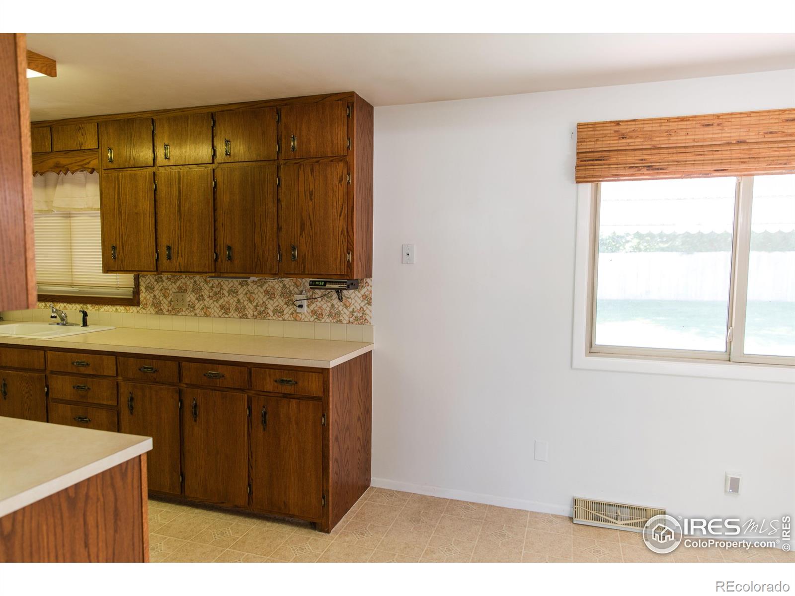 MLS Image #11 for 3211  butternut drive,loveland, Colorado