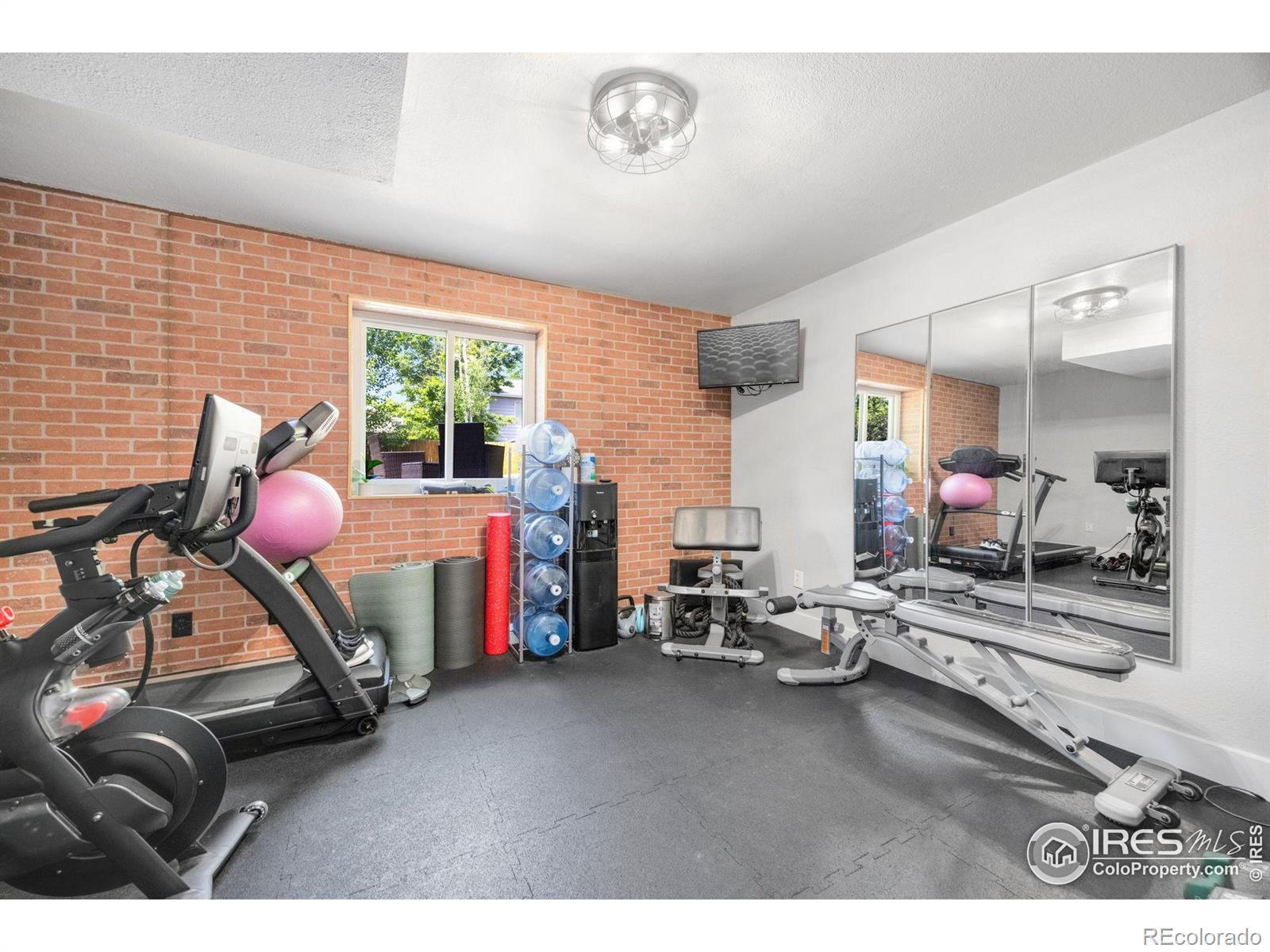 MLS Image #18 for 1763  twin lakes circle,loveland, Colorado