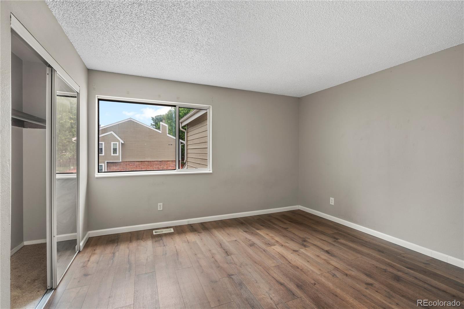 MLS Image #14 for 7476 e arkansas avenue,denver, Colorado