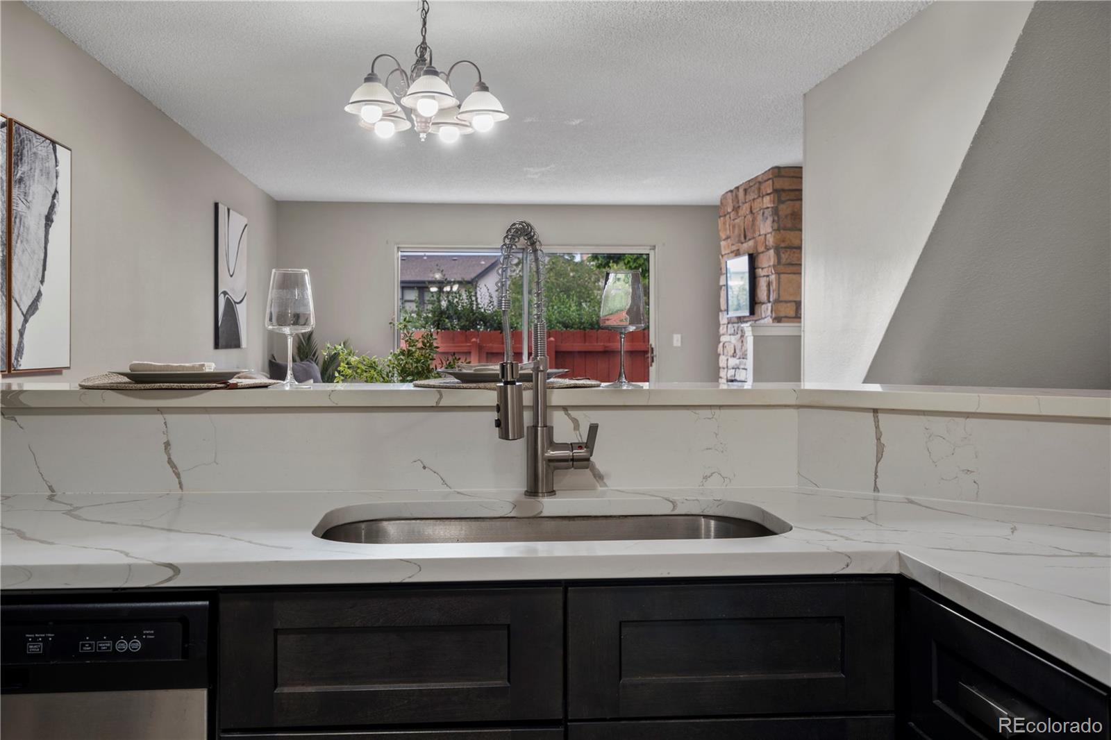 MLS Image #7 for 7476 e arkansas avenue,denver, Colorado