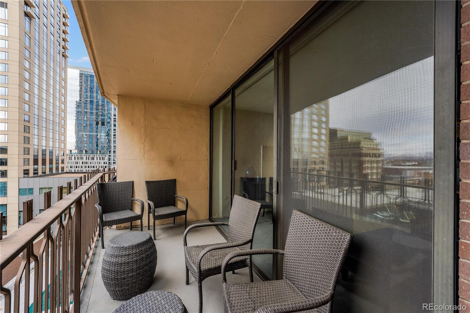 MLS Image #20 for 1020  15th street 9n,denver, Colorado