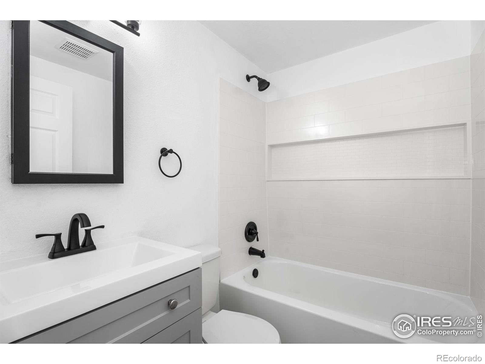 MLS Image #21 for 1111  wabash street,denver, Colorado