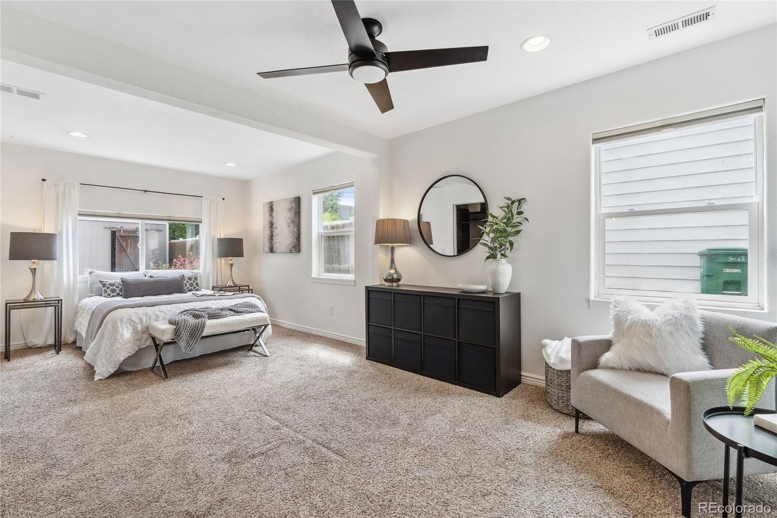 MLS Image #19 for 3064 s grape way,denver, Colorado