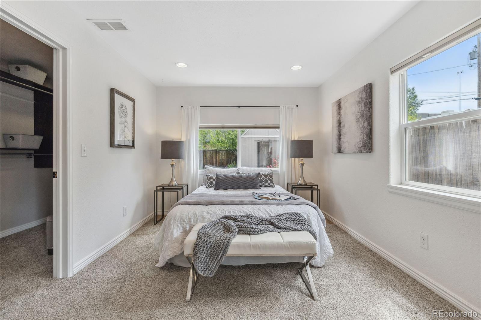 MLS Image #25 for 3064 s grape way,denver, Colorado