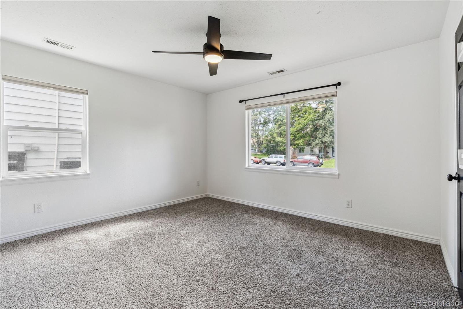 MLS Image #28 for 3064 s grape way,denver, Colorado