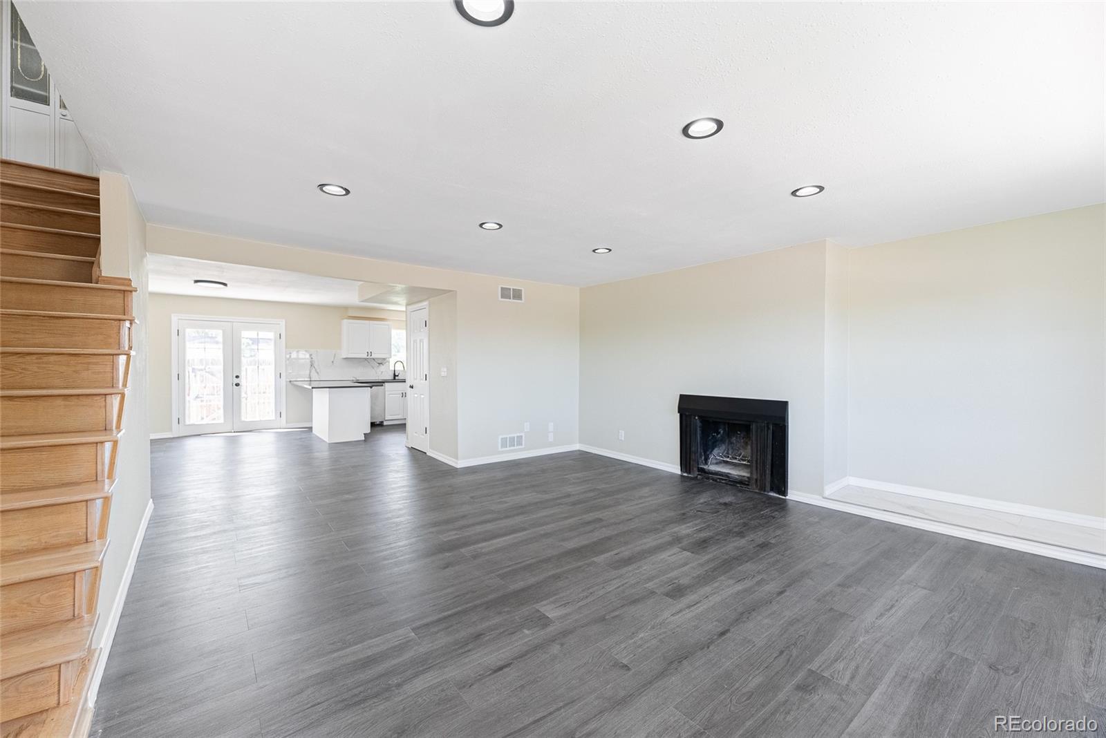 MLS Image #2 for 3608 w radcliff avenue,denver, Colorado