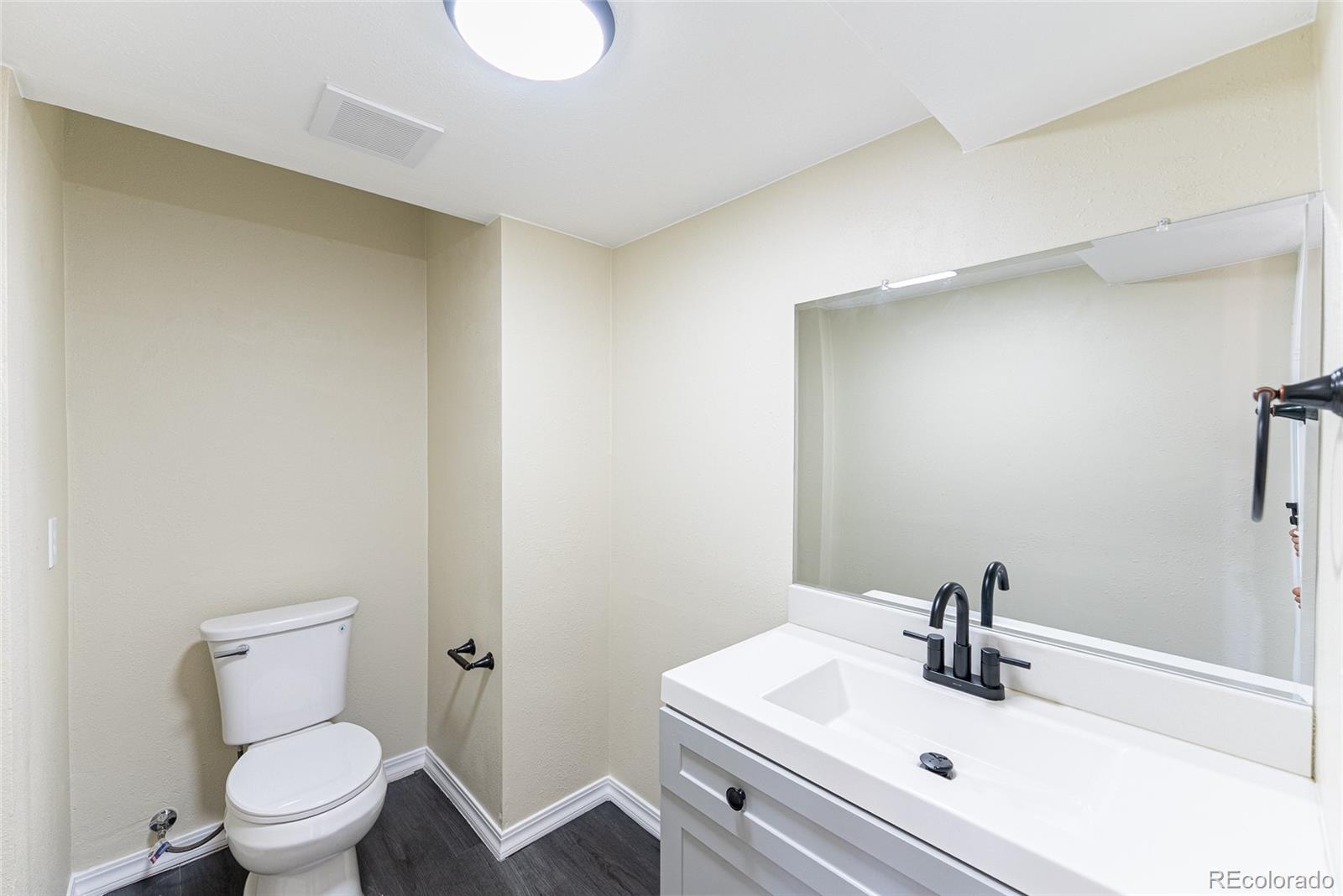 MLS Image #4 for 3608 w radcliff avenue,denver, Colorado