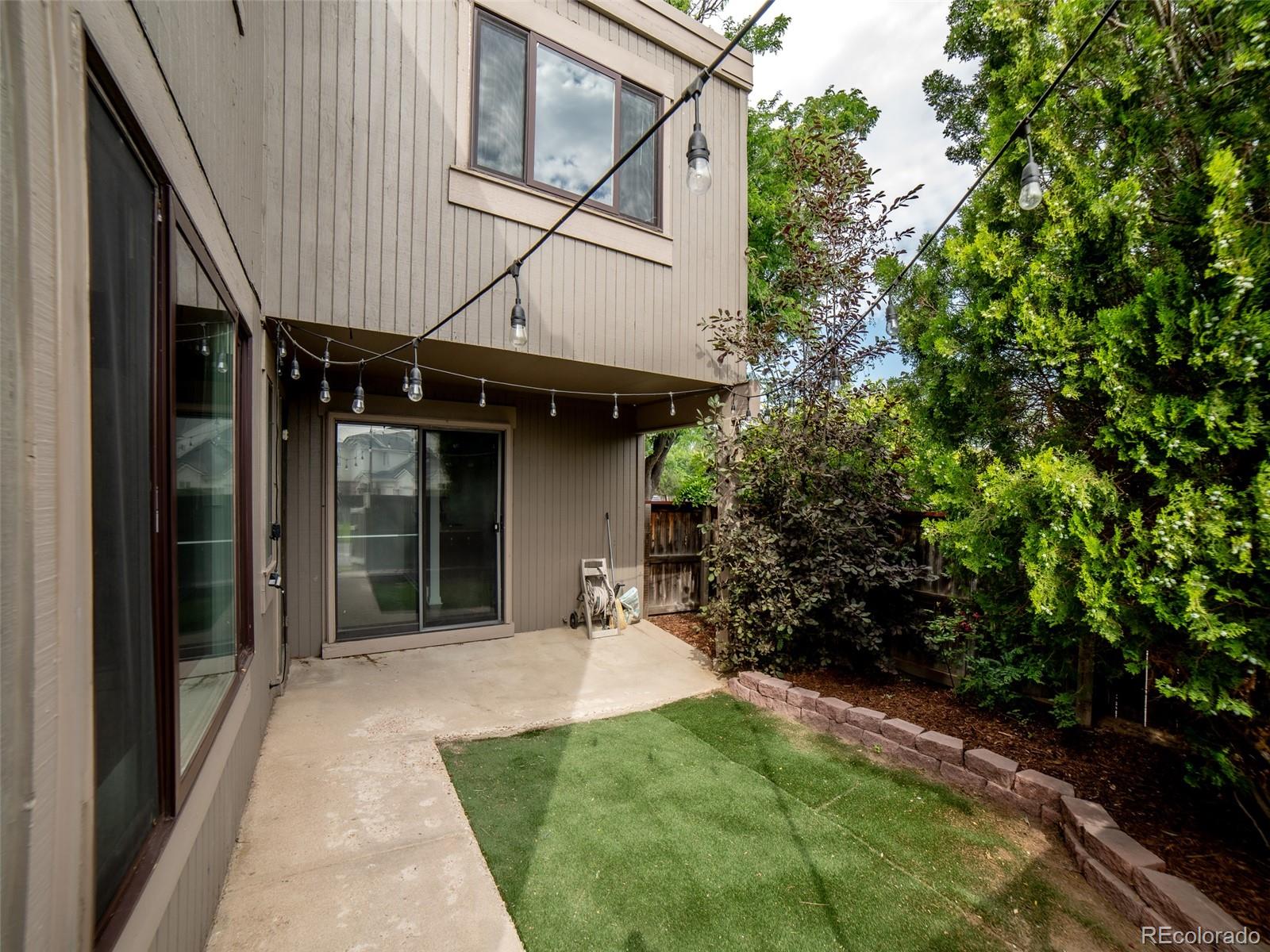 MLS Image #2 for 1233 s yosemite way,denver, Colorado