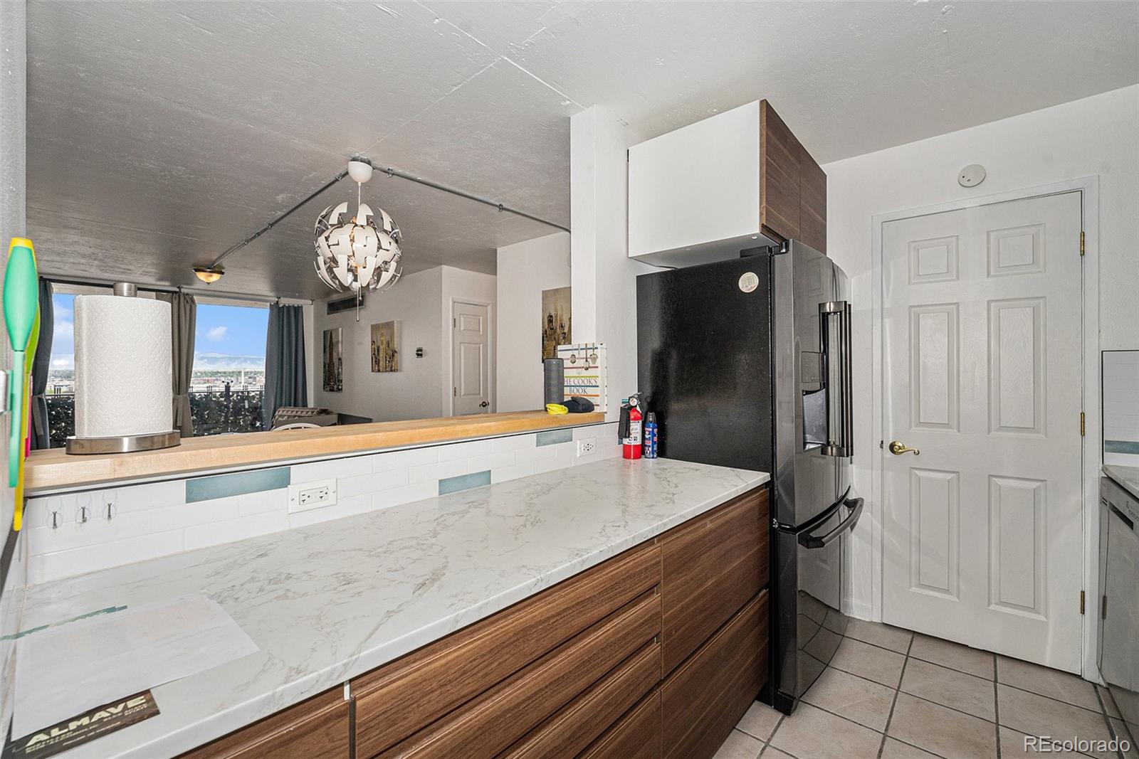 MLS Image #4 for 1020  15th street 12c,denver, Colorado