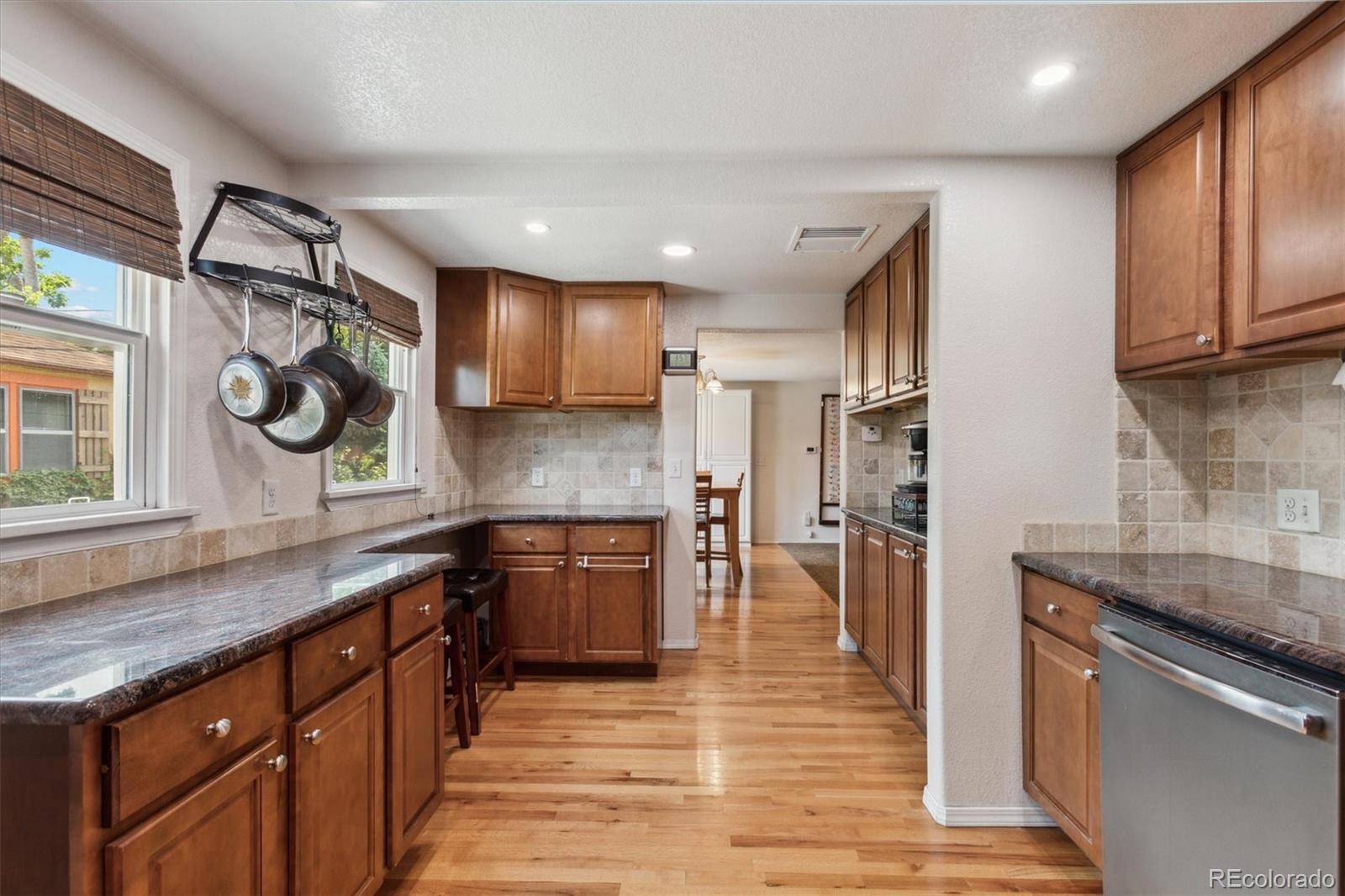 MLS Image #16 for 5445  reed court,arvada, Colorado