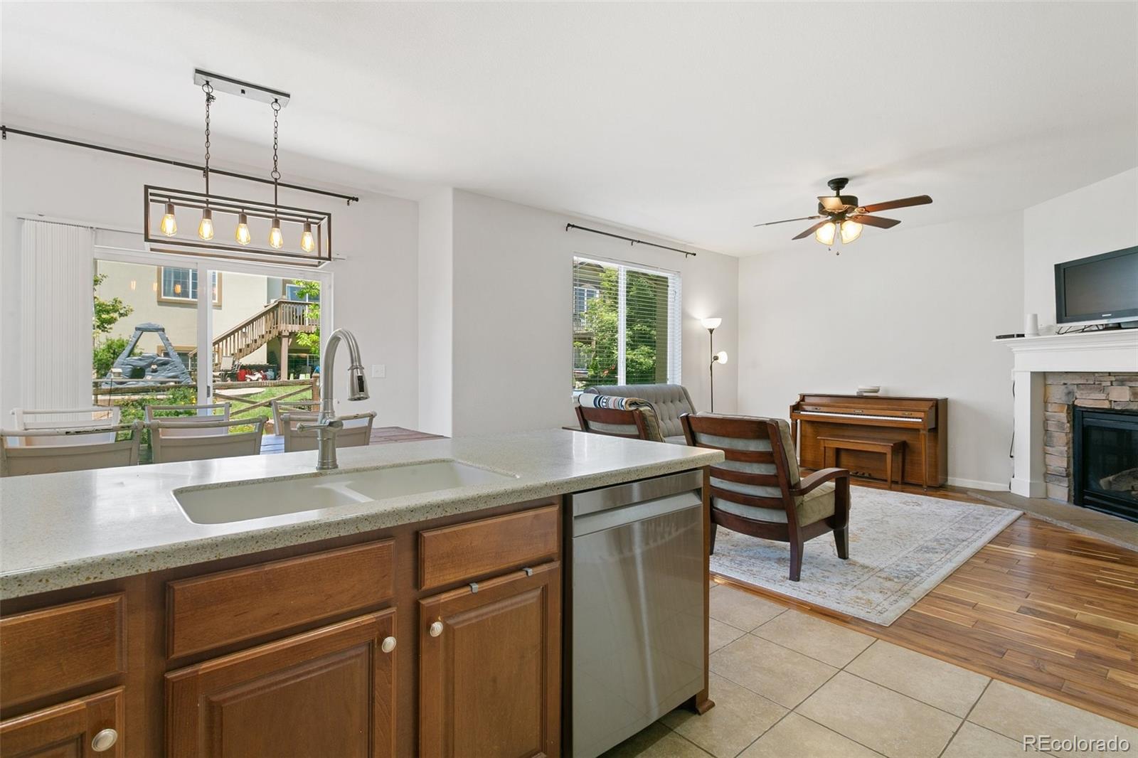 MLS Image #10 for 8238  hollygrape lane,colorado springs, Colorado