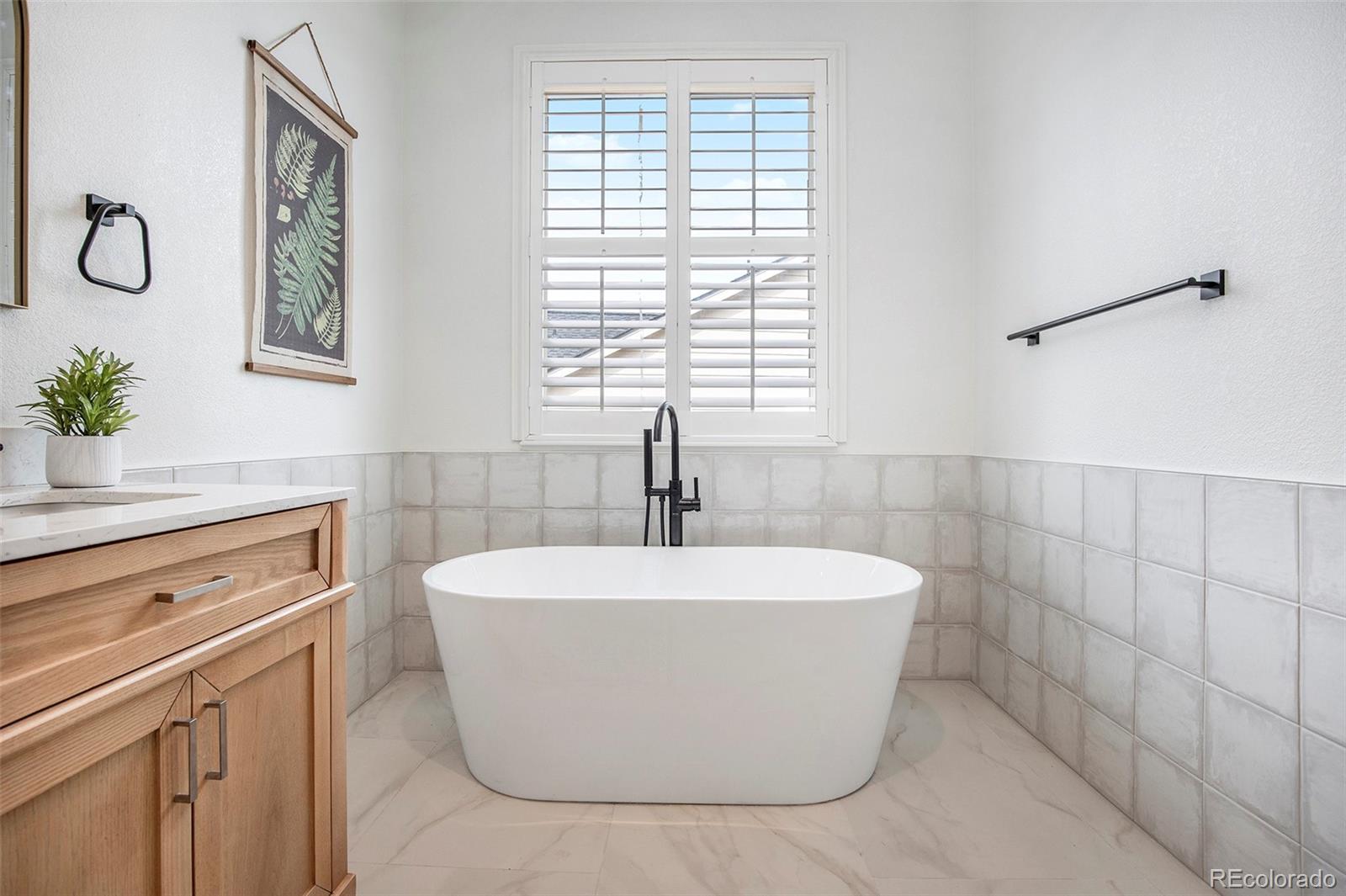 MLS Image #20 for 7410  winter berry lane,castle pines, Colorado