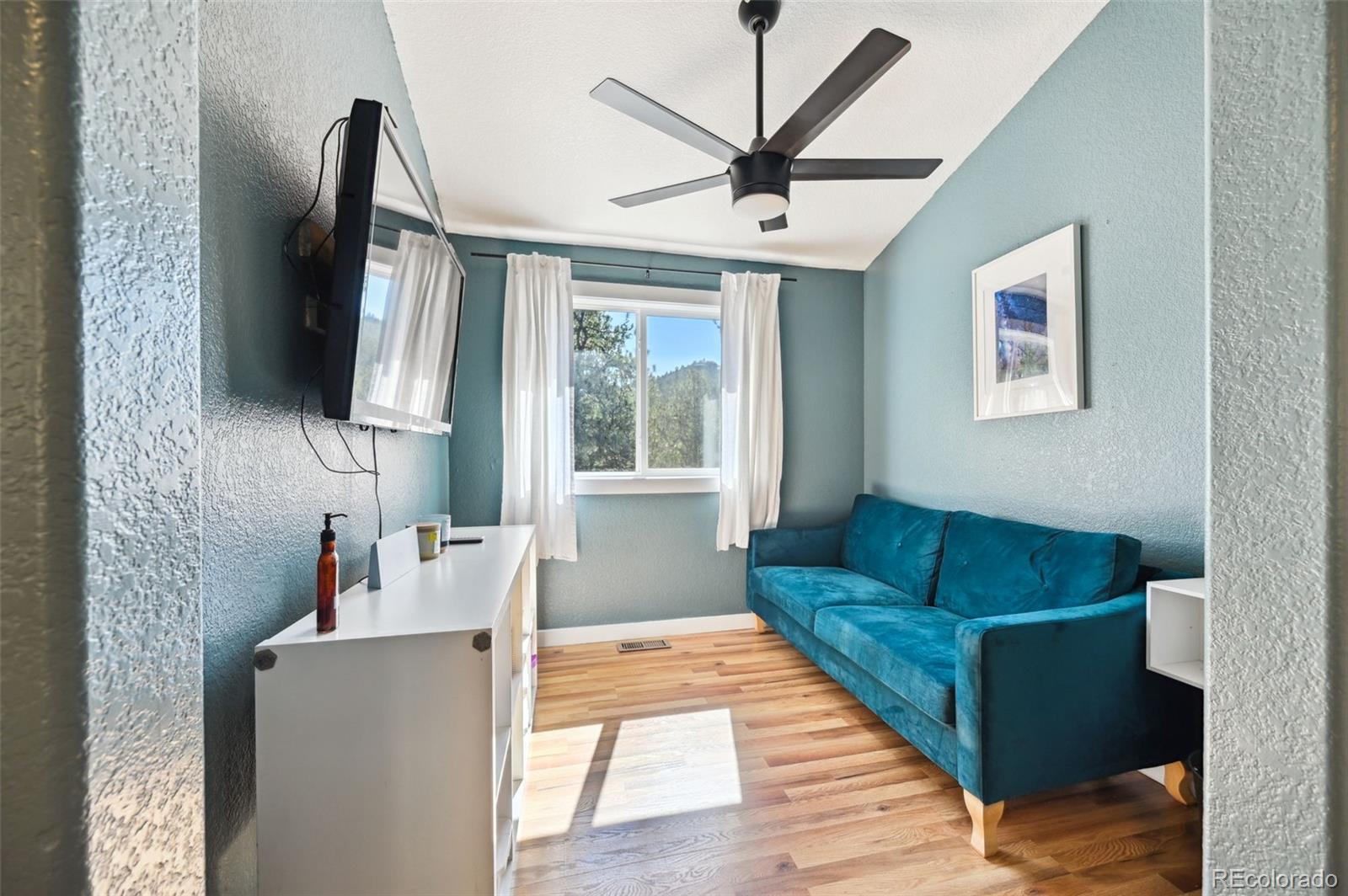 MLS Image #14 for 143  stonehenge drive,florissant, Colorado