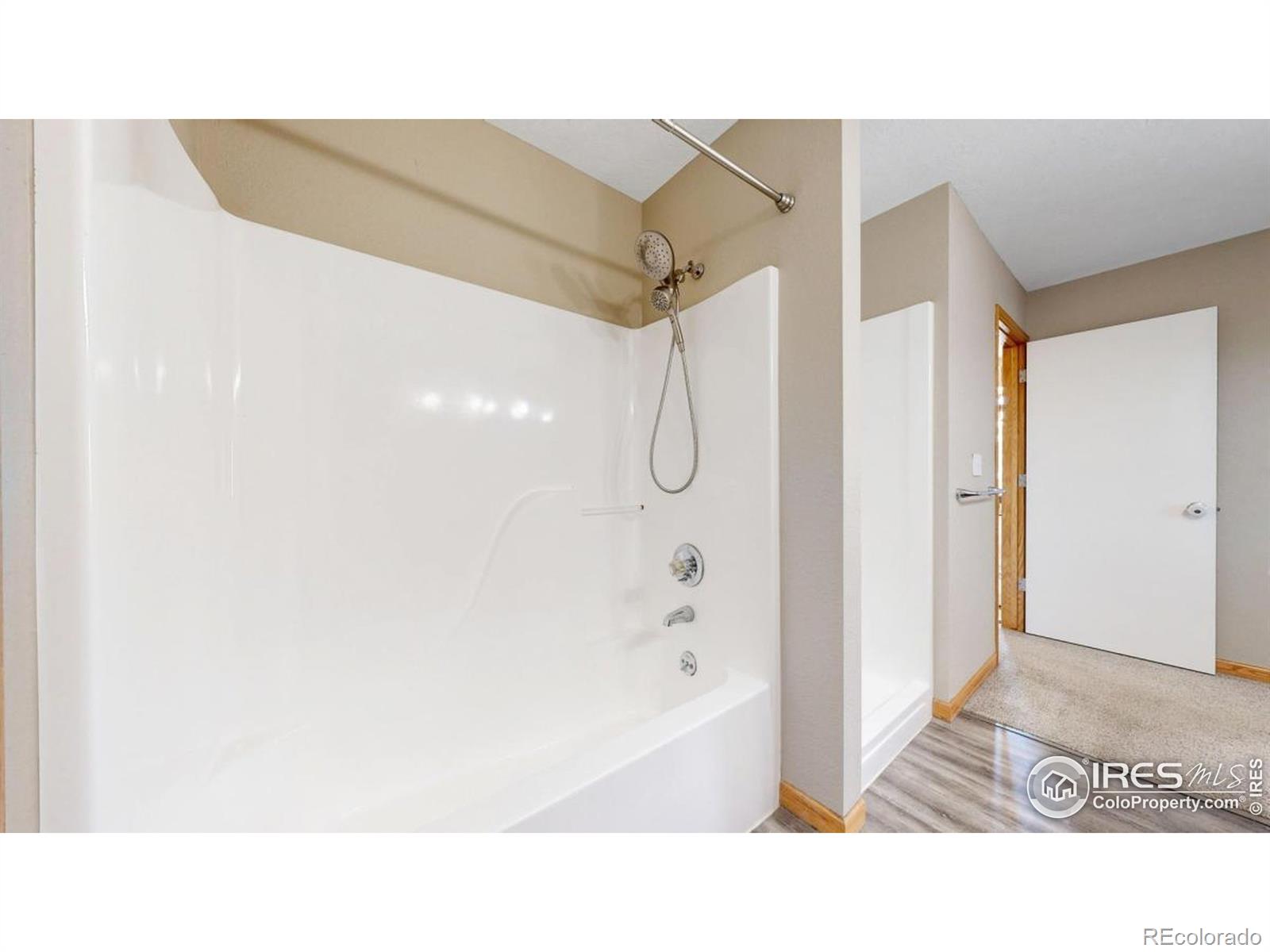 MLS Image #18 for 123 n 49th ave pl,greeley, Colorado